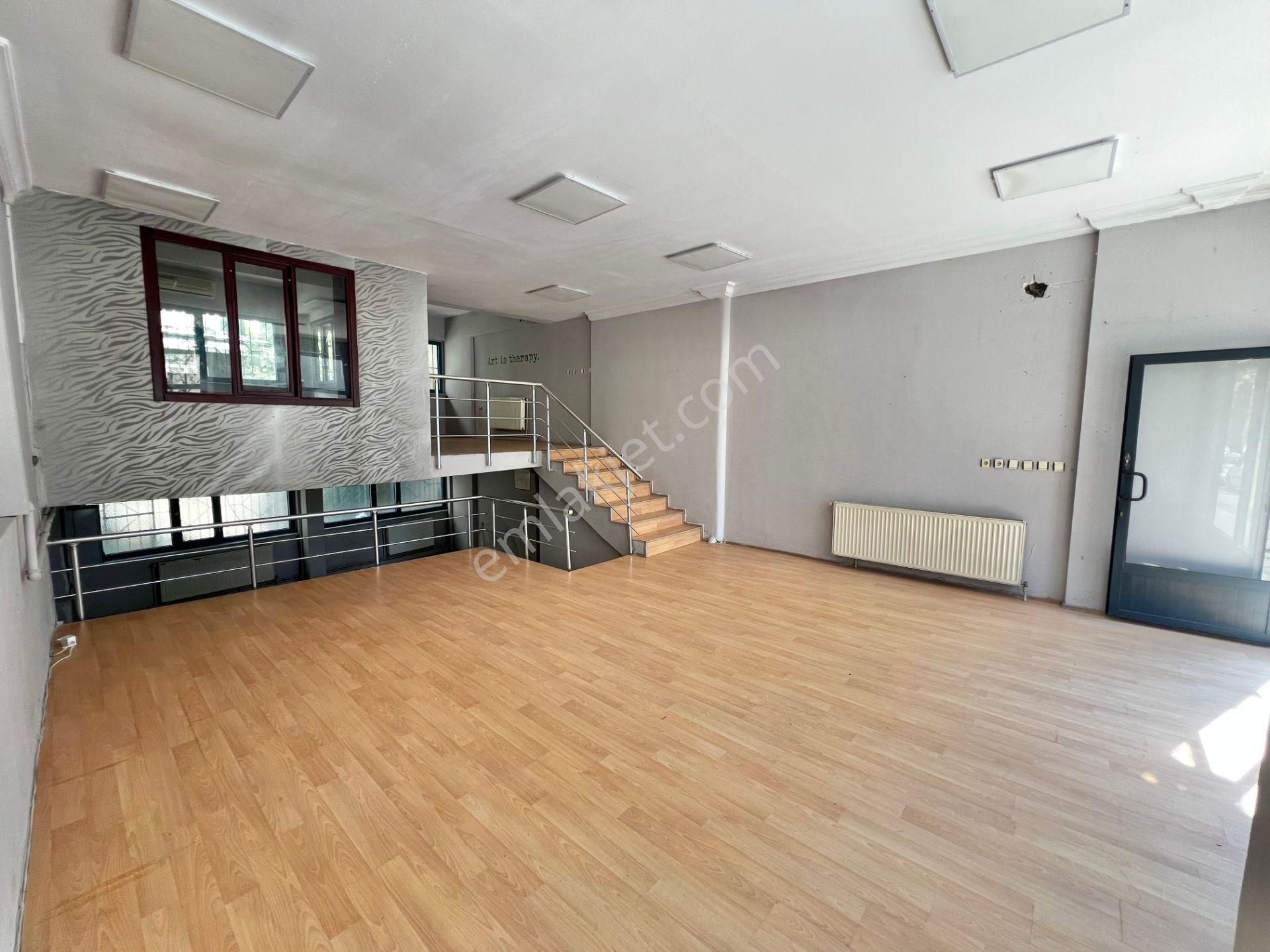 İnönü Caddesi Üstünde 150 M2 Kiralık İş Yeri