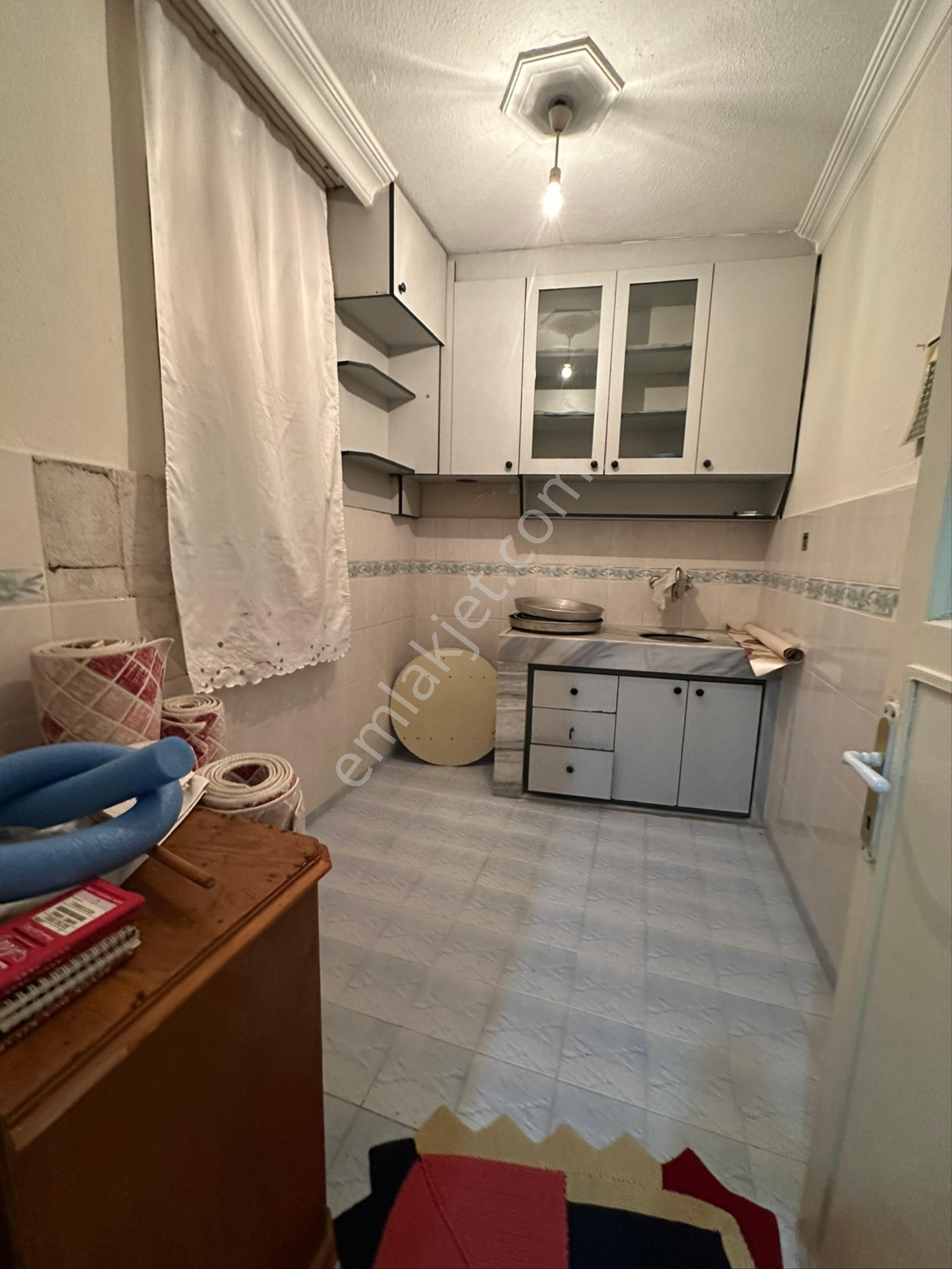 Gülbahçede Satılık 3 Katlı Müstakil Bina - Görsel 13