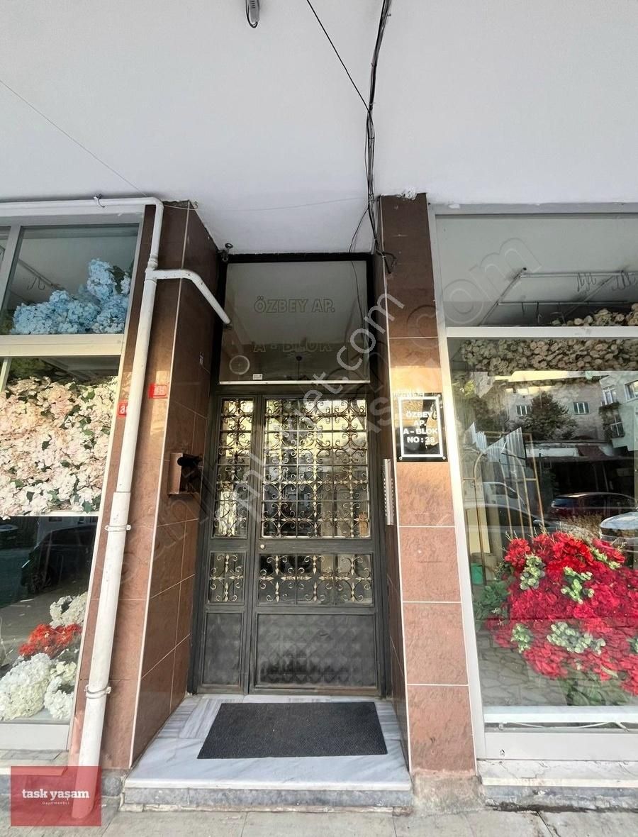Fulya Mehmetçik Caddesinde Geniş Ve Ferah 3+1 Kiralık Daire