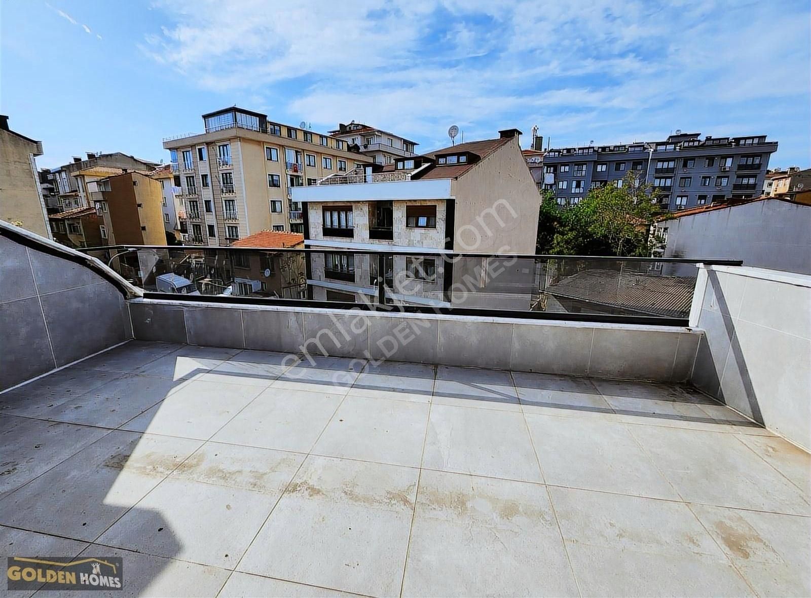 Golden Homes'tn Üsküdar Nev Çarşı Avm Arkasında 2+1 Sıfır Dublex