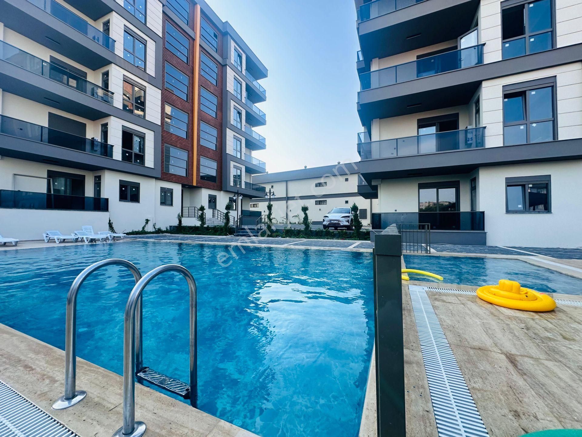 ​🏡 3+1 160m2 Havuzlu Ultra Lüx Site İçerisinde Kaçırılmaz Daireler