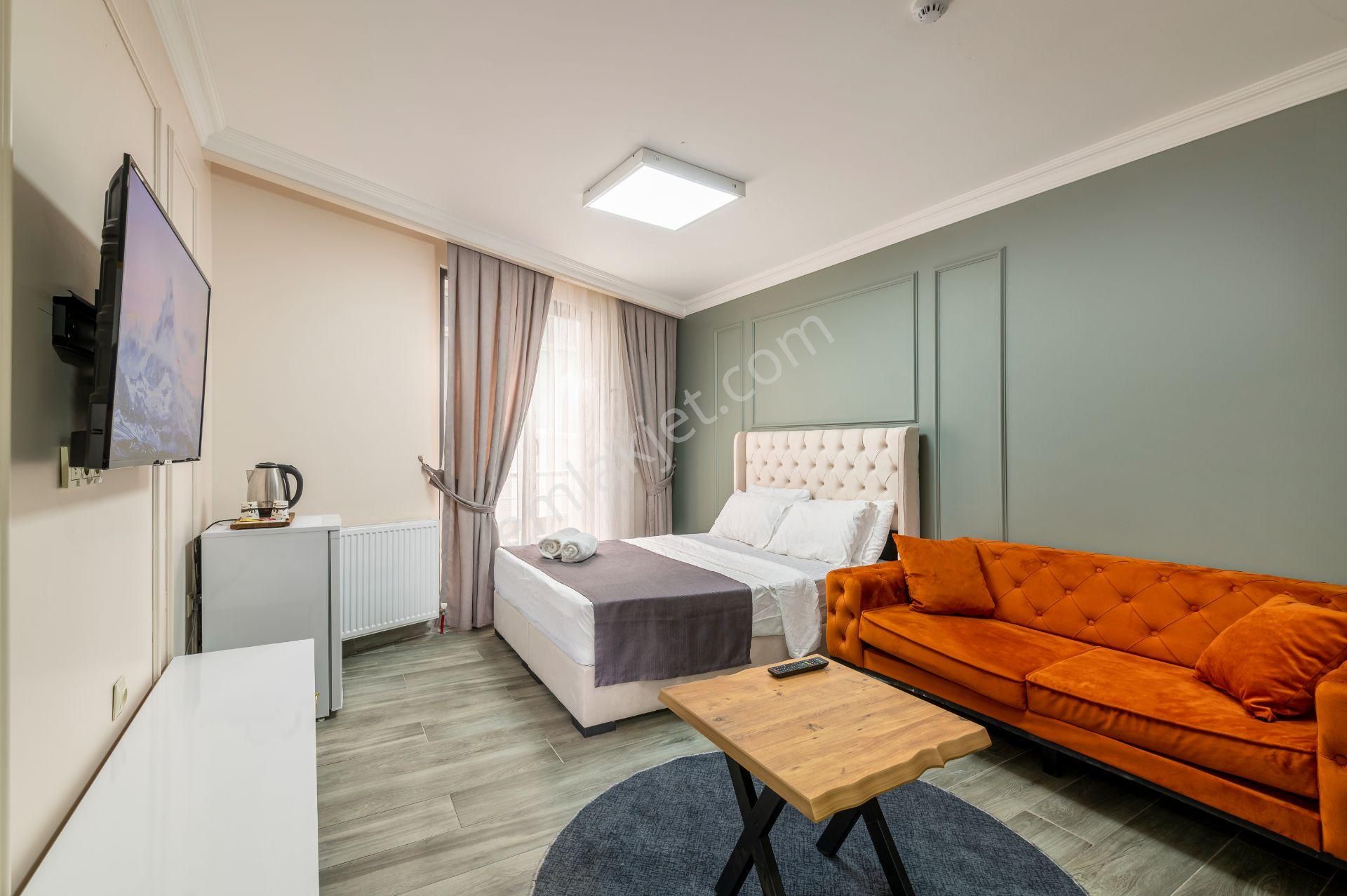 Küçükçekmece Sefaköy Halkalı Beşyol Atakent İnönü Kanarya | Jakuzili | 1+0 | 1+1 Günlük Daire