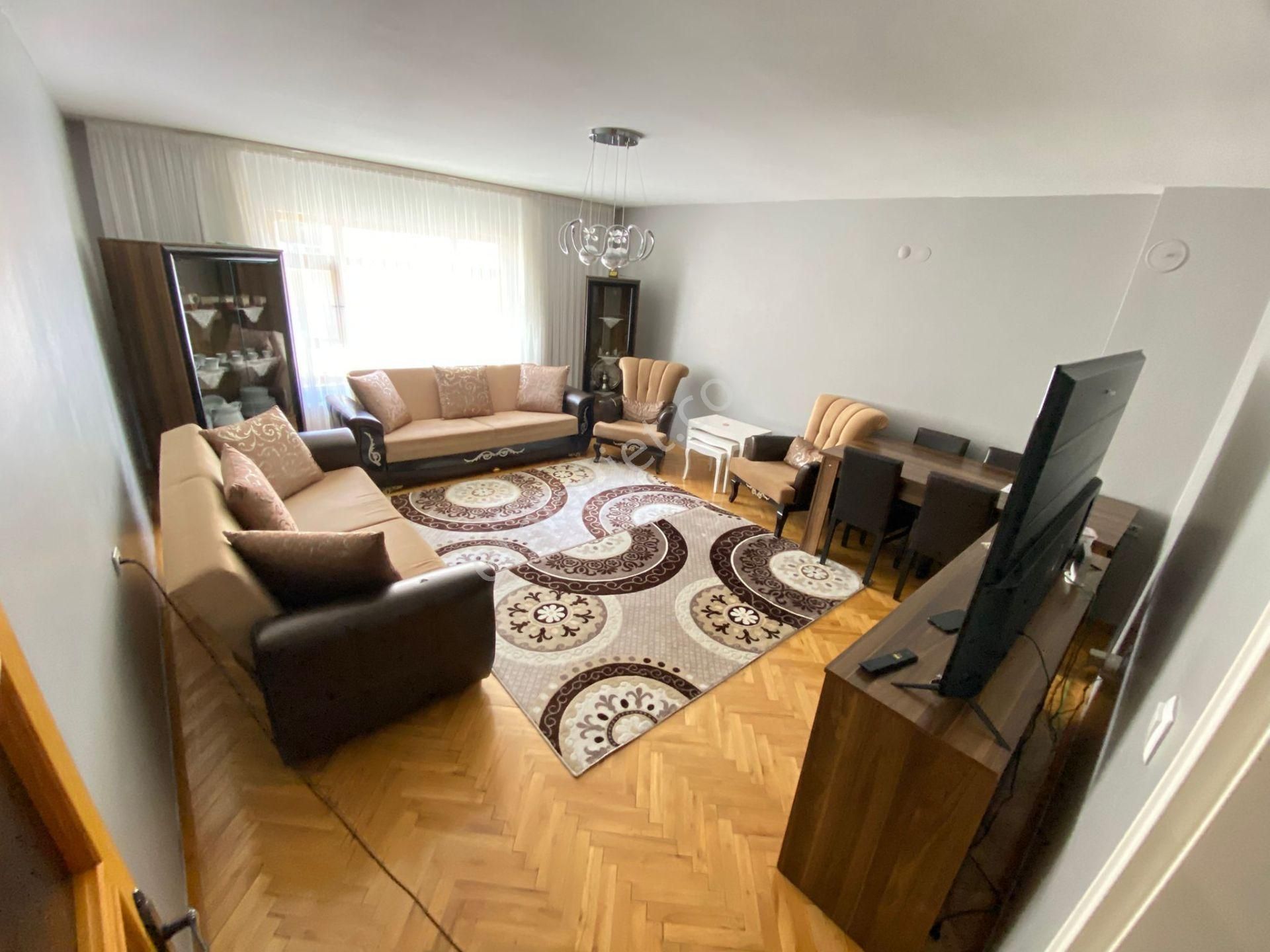 Relax'tan Ayvalı C. Kapalı Pazar Yakını 3+1 Bağımsız Orta Kat Güney Cephe Fırsat