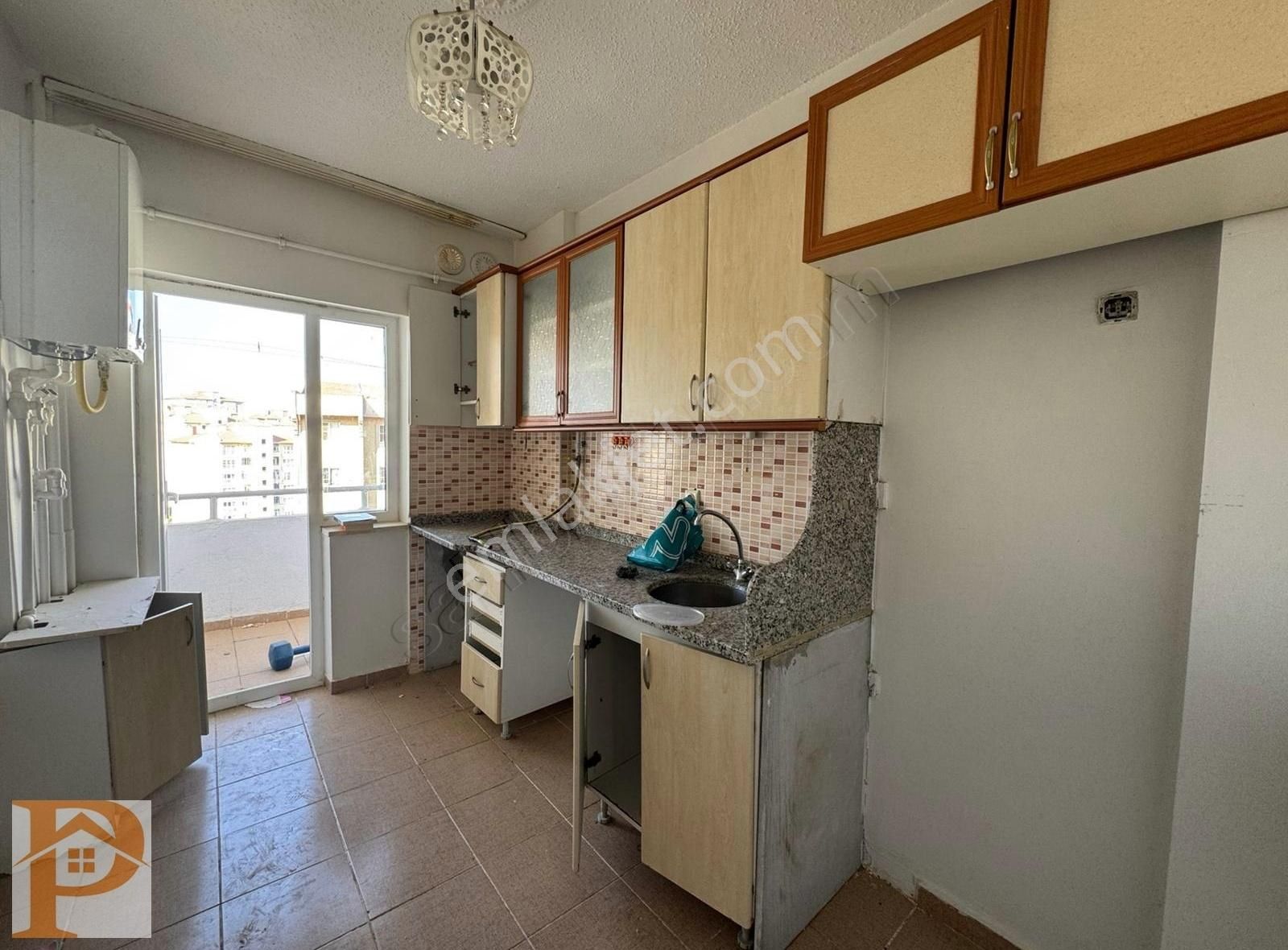 Beykent Toki'lerde Kiralık 2+1 Ara Kat Daire