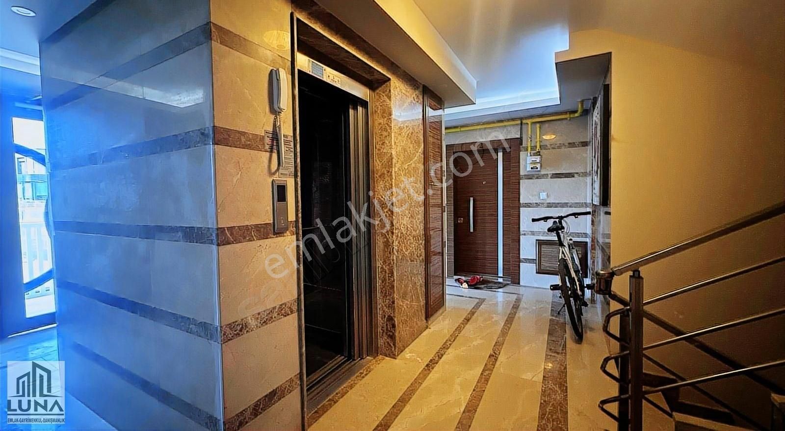 Luna'dan Yat Limanına 20m 2+1 Satılık Daire - Görsel 10