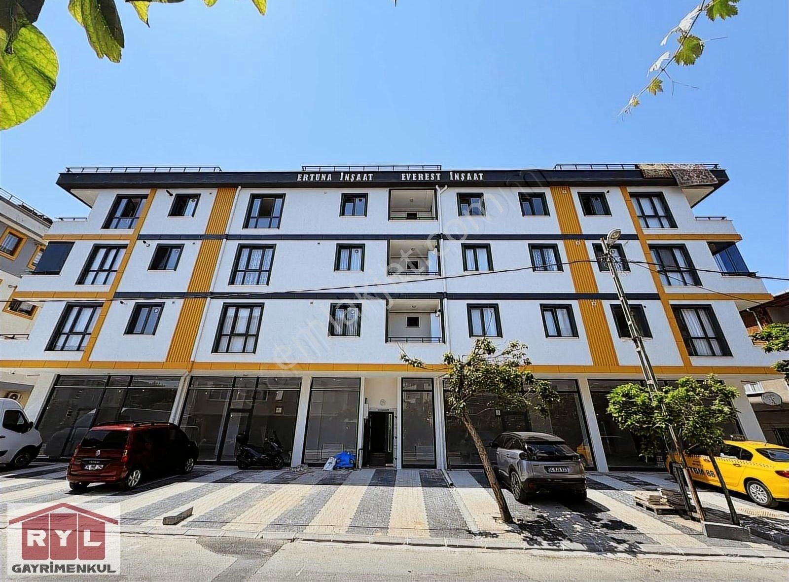 Sancaktepe Akpınar Mh Kiralık Sıfır Dükkan Merkezi Konum
