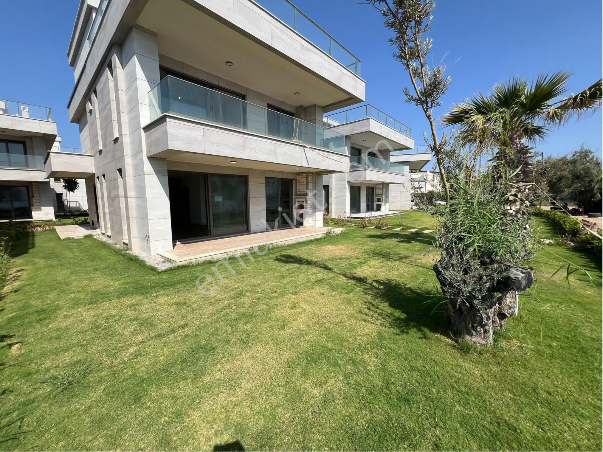 🩷cemre Emlaktan Altınoluk'da Denize Sıfır Satılık 5+1 Villa🩷 - Görsel 25