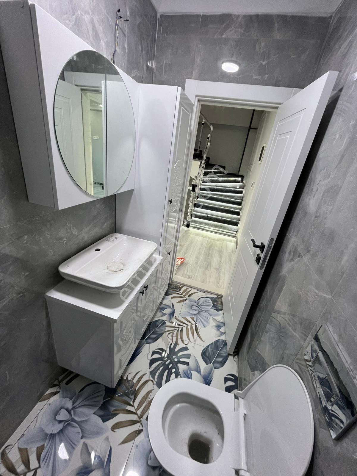 Yenimahalle'de Eşsiz Deniz Manzaralı 8+2 Yeni Nesil Lüks Villa - Görsel 12