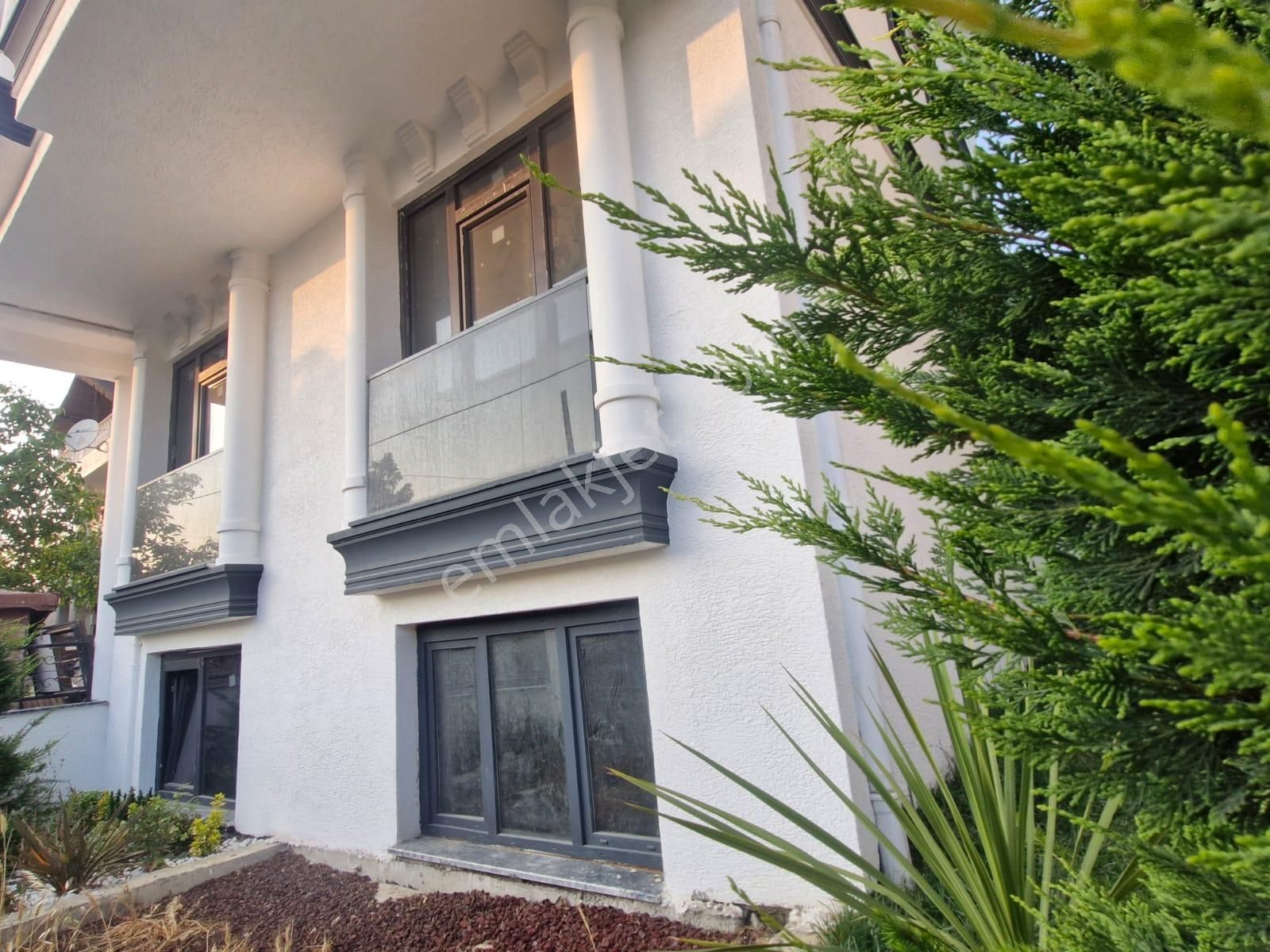 Yenimahalle'de Eşsiz Deniz Manzaralı 8+2 Yeni Nesil Lüks Villa - Görsel 18