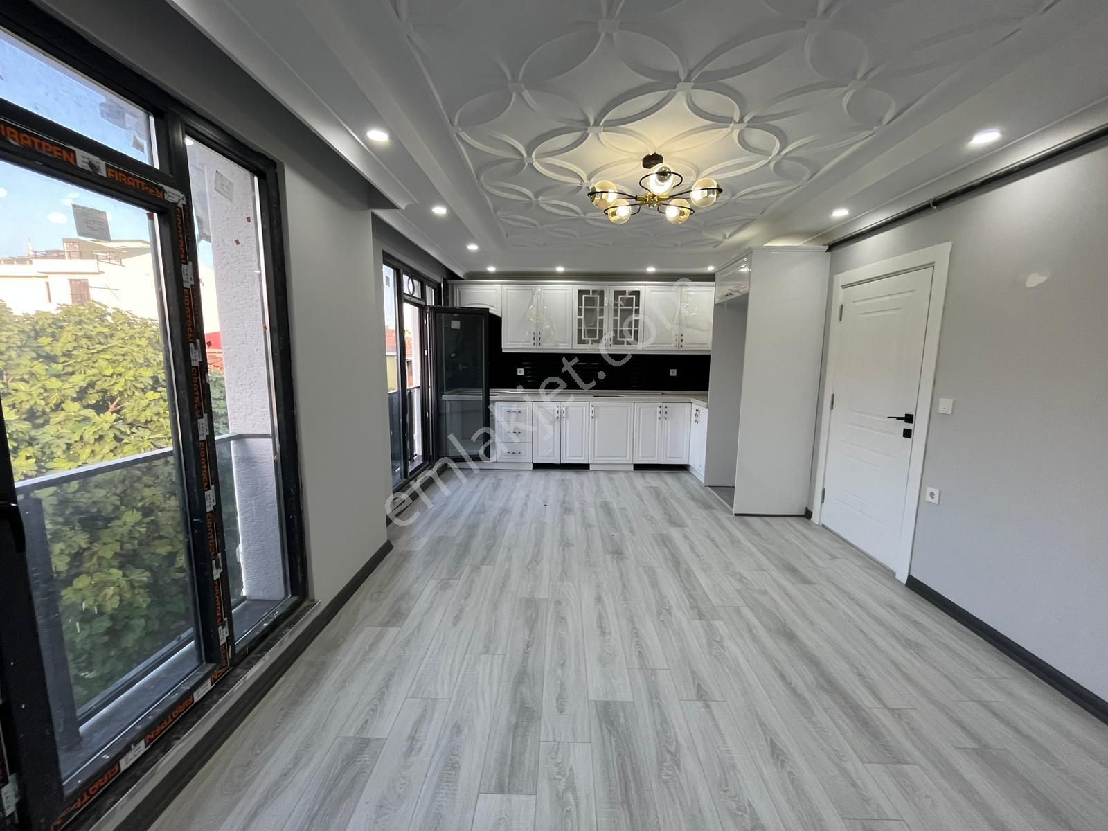 Yenimahalle'de Eşsiz Deniz Manzaralı 8+2 Yeni Nesil Lüks Villa - Görsel 13