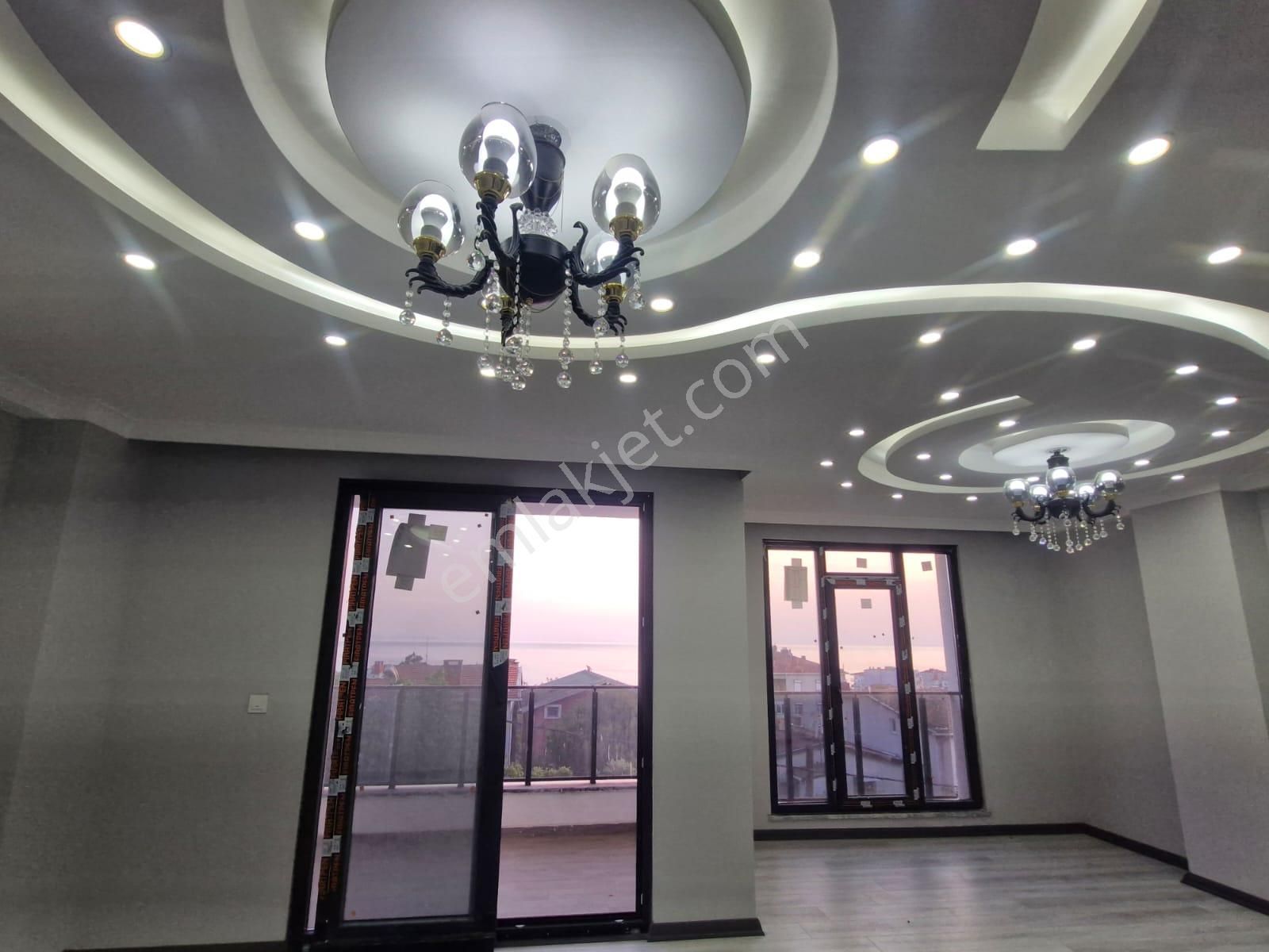 Yenimahalle'de Eşsiz Deniz Manzaralı 8+2 Yeni Nesil Lüks Villa - Görsel 21