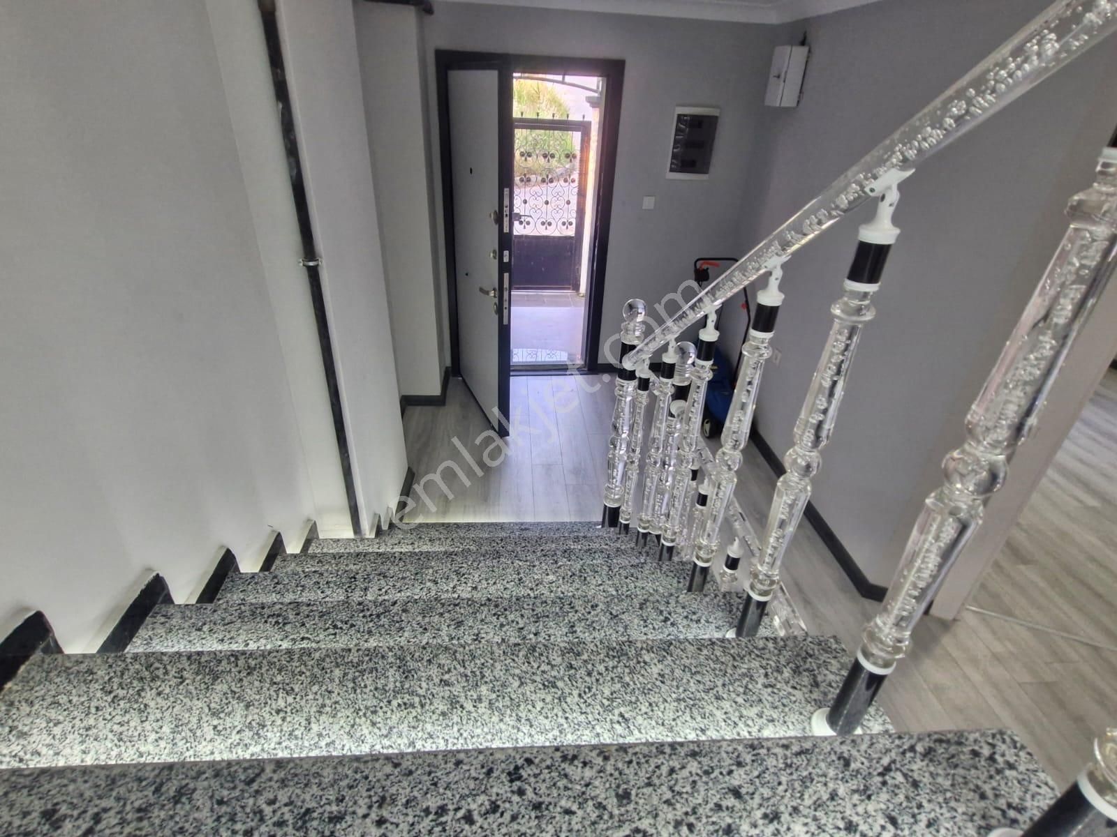 Yenimahalle'de Eşsiz Deniz Manzaralı 8+2 Yeni Nesil Lüks Villa - Görsel 24