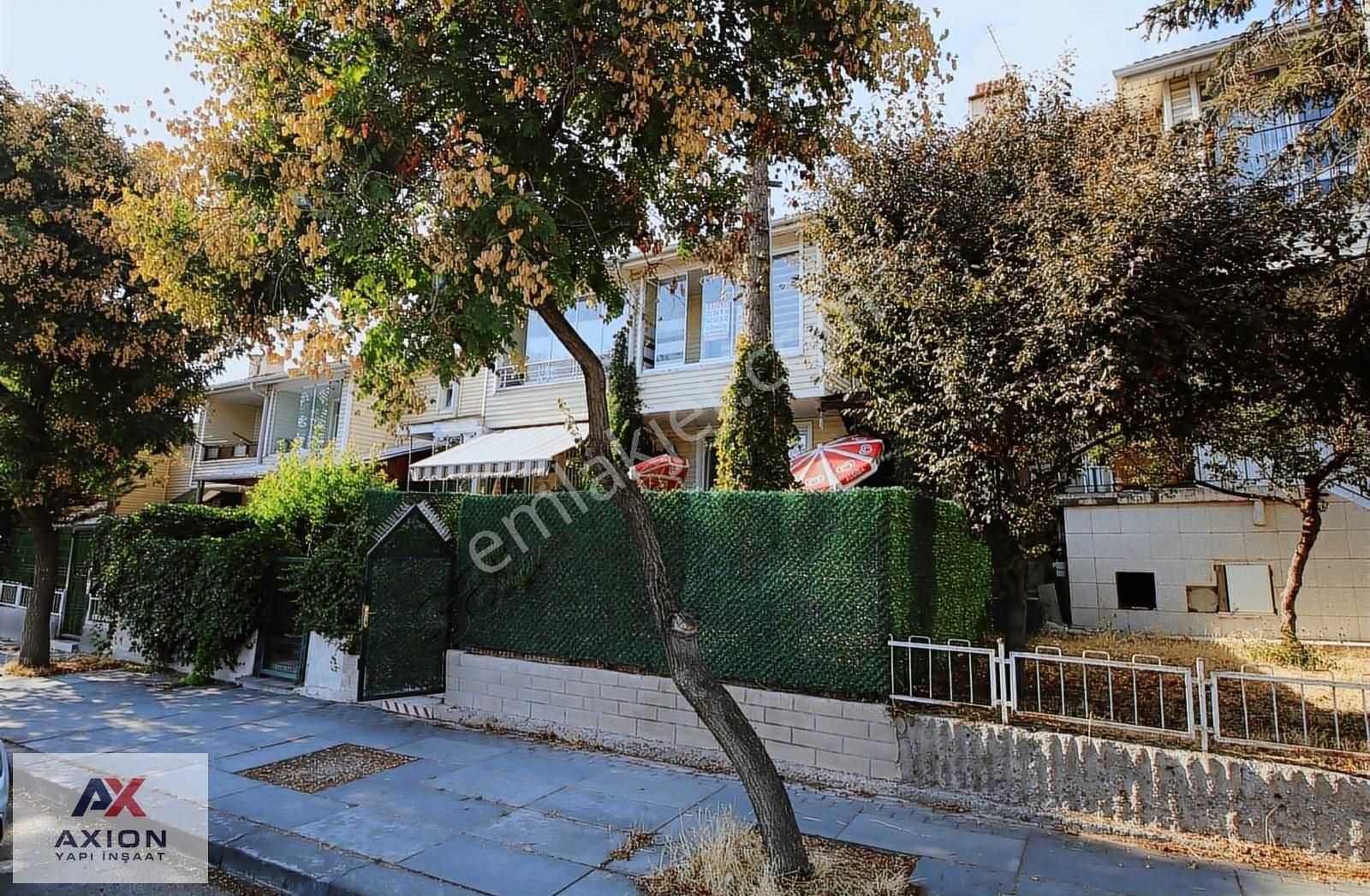 Satılık 4+1 Tripleks Batıkentte Metroya Yürüme Mesafesinde