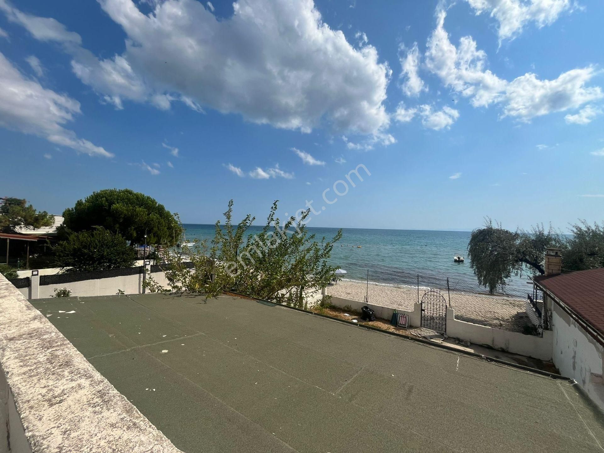 Remax 'den Yeniçiflik'te Denize Sıfır 1370m² Arsa İçinde Villa - Görsel 29