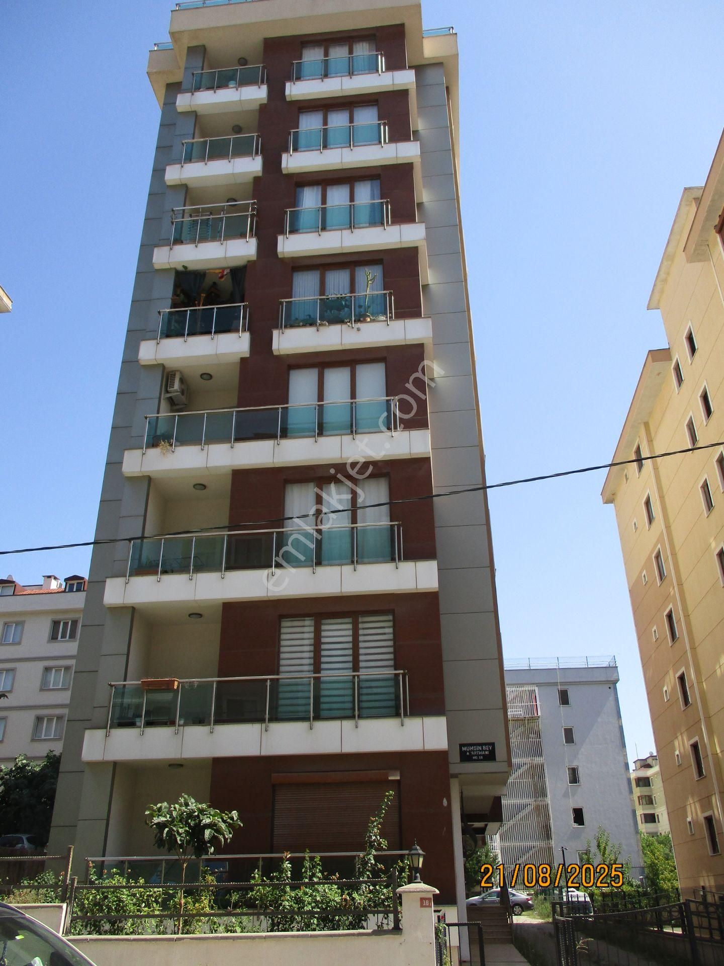 Maltepe Zümrüt Evlerde Tanrıverdi Gayrimenkul Den Kiralık 3+1,daire