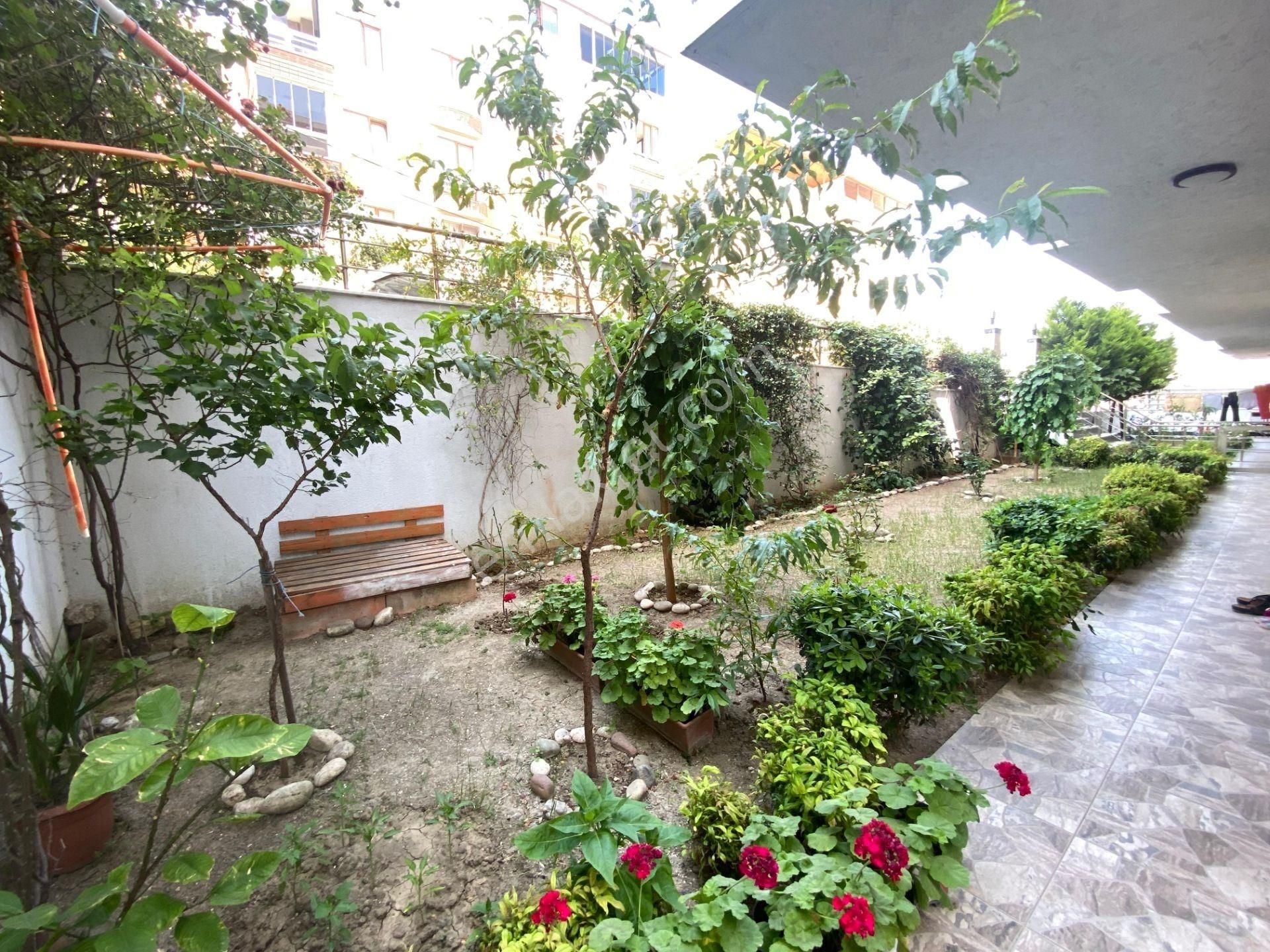 Beylikdüzü Kavaklı'da Giriş Kat Bahçe Kullanımlı 1+1 Daire - Görsel 19