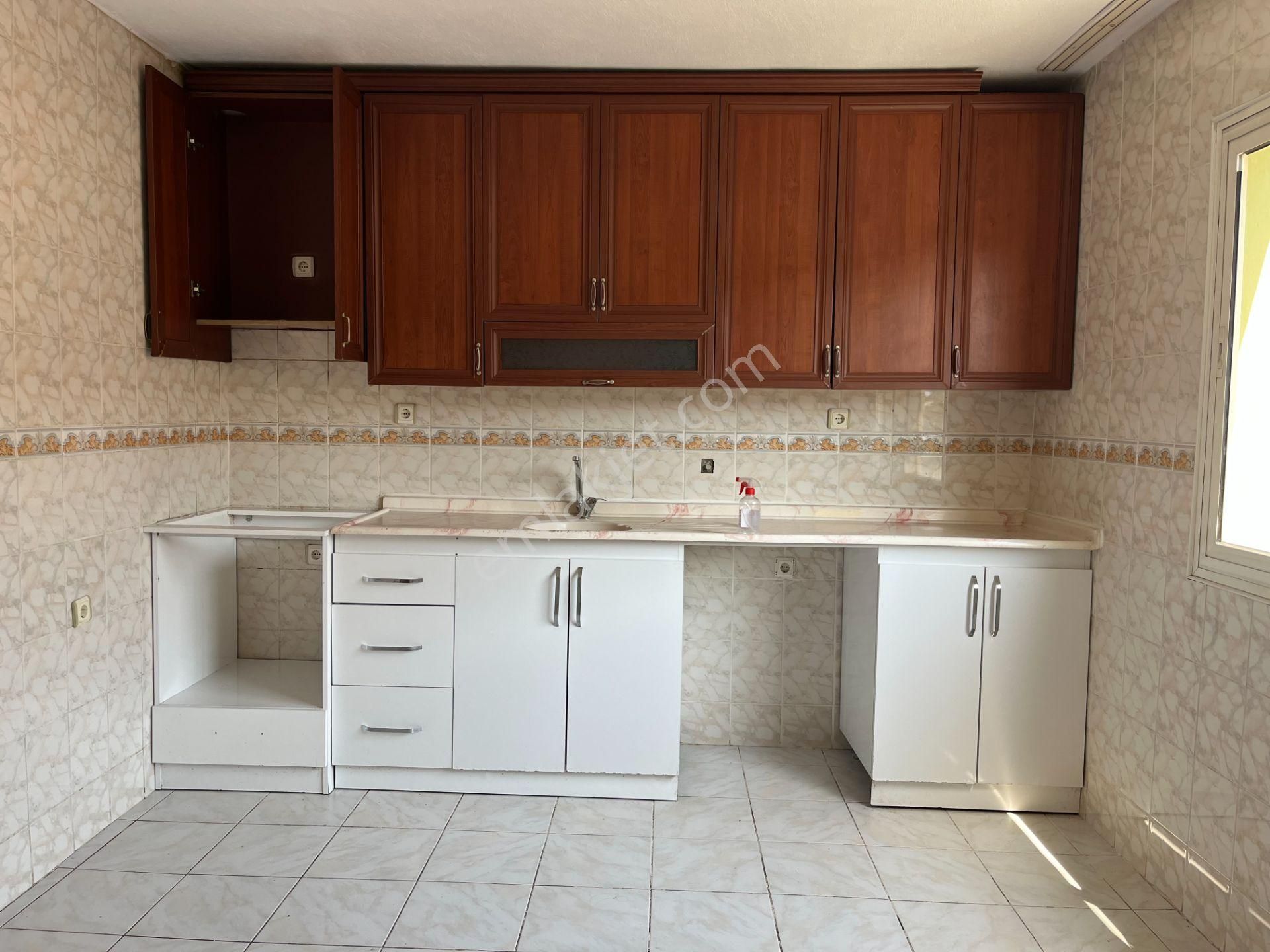 Gümüşpala Ana Cadde Üzeri, Yeni Boyalı, Ara Kat 3+1 Kiralık Daire - Görsel 6