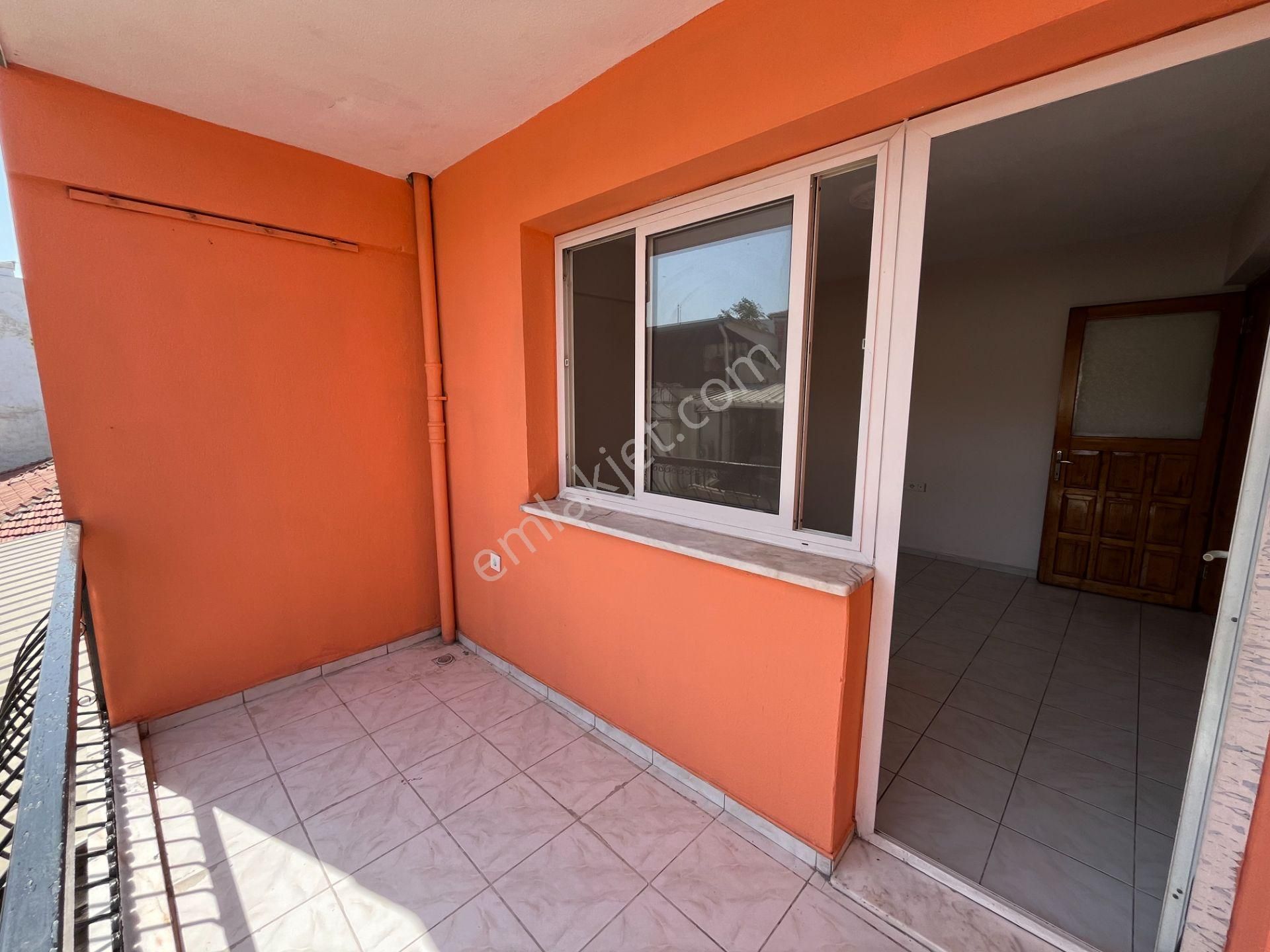 Gümüşpala Ana Cadde Üzeri, Yeni Boyalı, Ara Kat 3+1 Kiralık Daire - Görsel 13