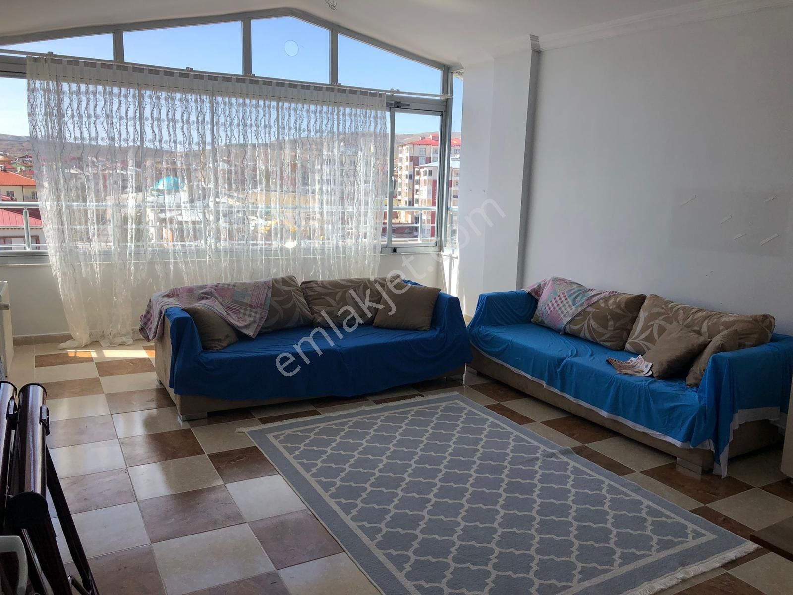 Şahbaz Emlak’tan- Alibaba Mahallesi’nde Satılık 5+1 Dubleks Daire