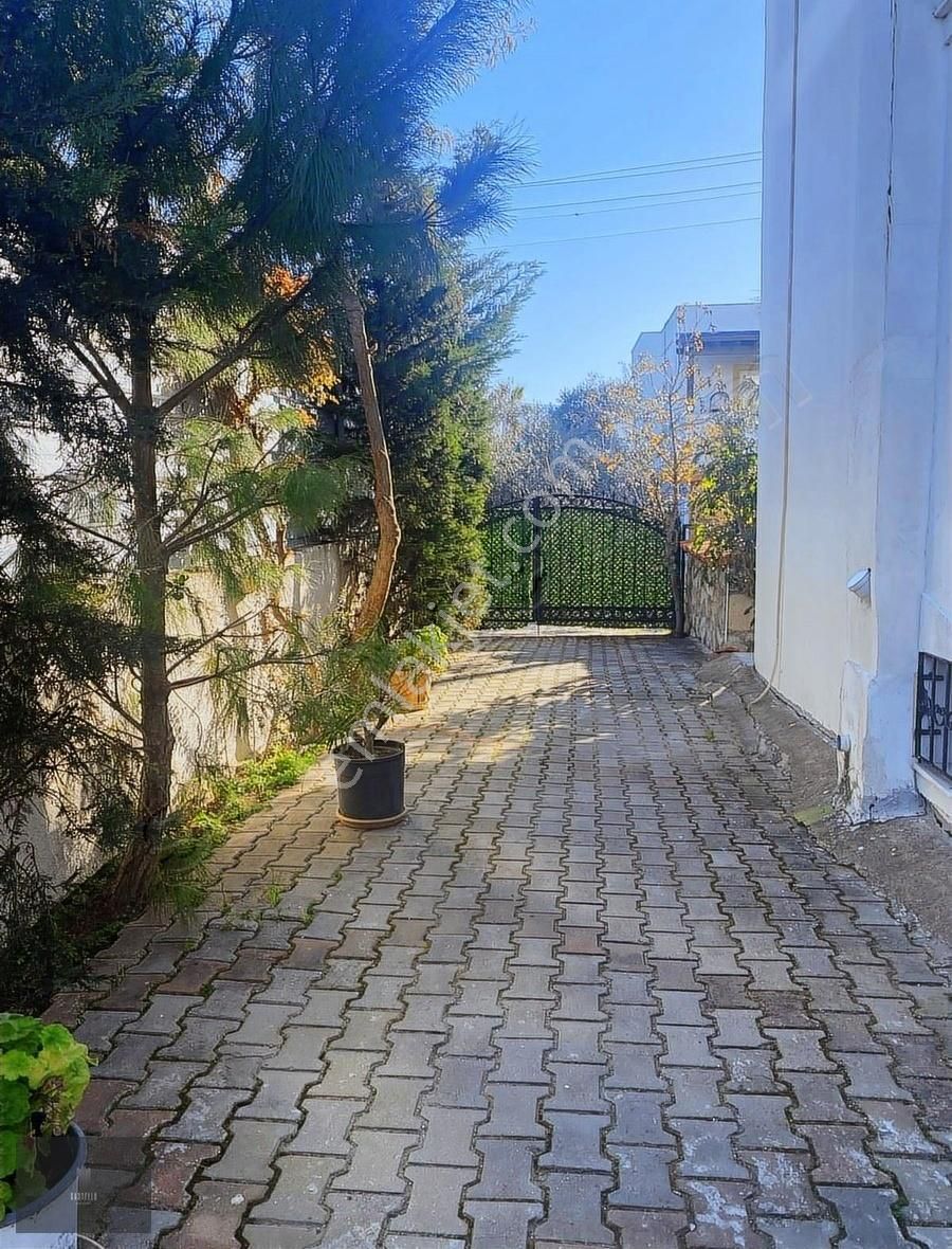 Bodrum Marina 'da Satılık 2+1 Üst Kat Daire - Görsel 7