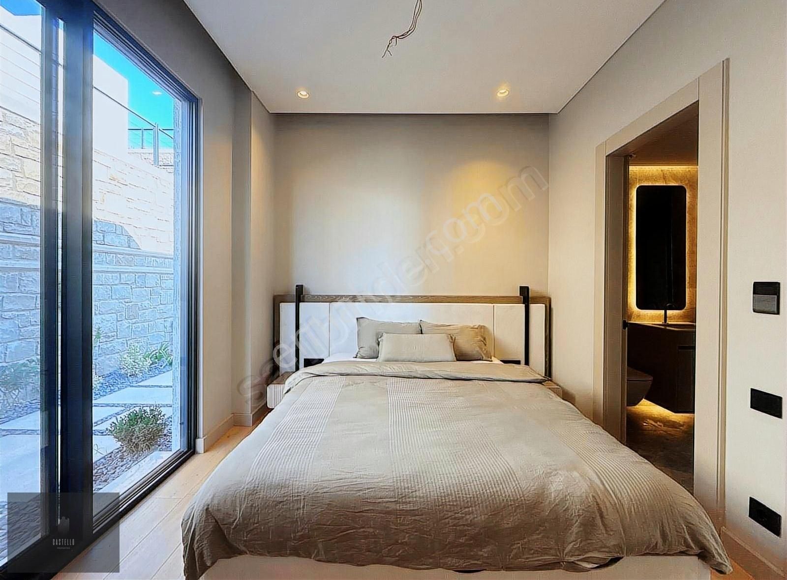 Kesintisiz Deniz Manzaralı Çok Özel Satılık Villa - Görsel 8