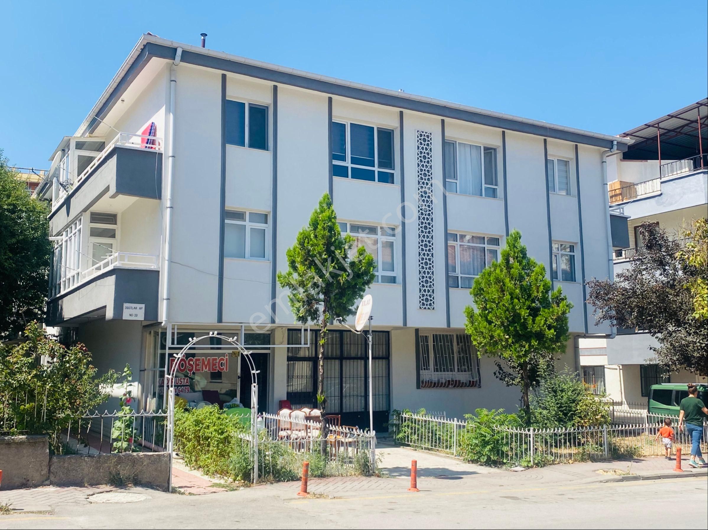 Sinan Caddesinde Yenilenmiş Boş 3+1