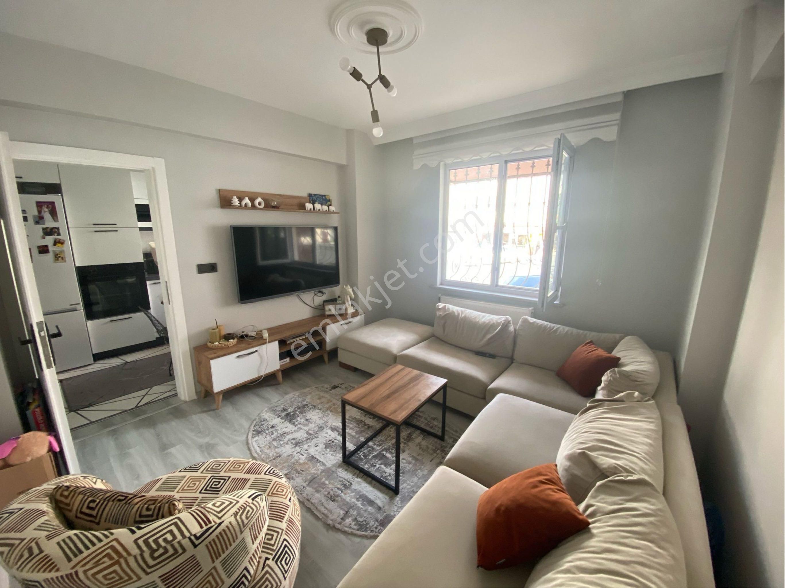 Nusratiye Mh De Satılık 2+1 Daire