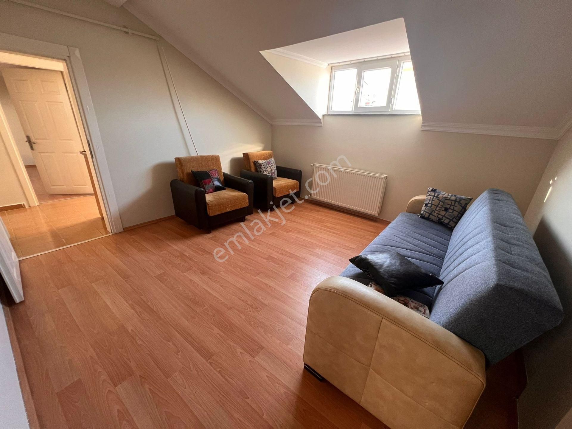 Çeliktepede,otobüs Durağına 2 Dk. 2+1 Kiralık Daire,artum'dan - Görsel 3
