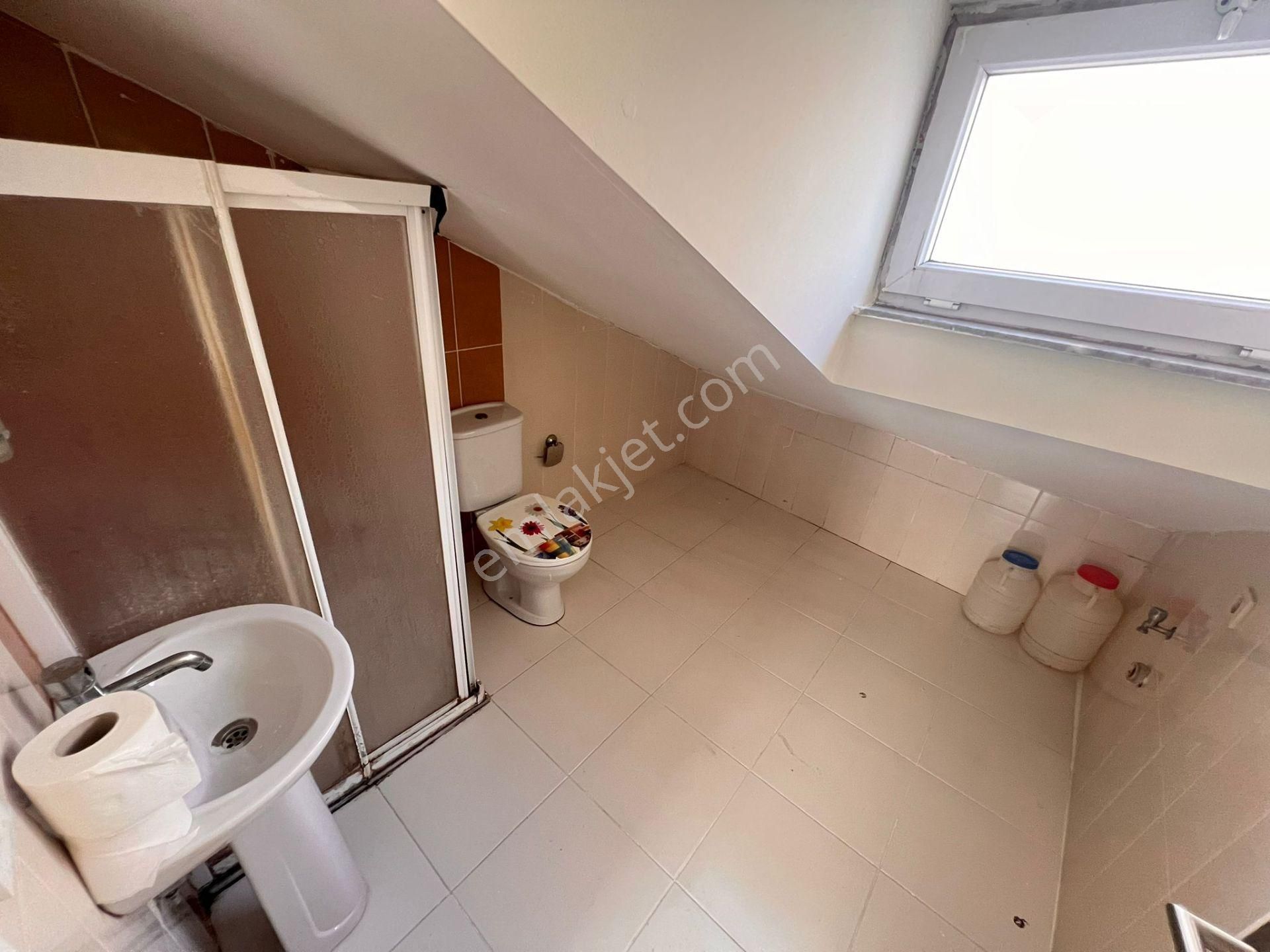 Çeliktepede,otobüs Durağına 2 Dk. 2+1 Kiralık Daire,artum'dan - Görsel 14