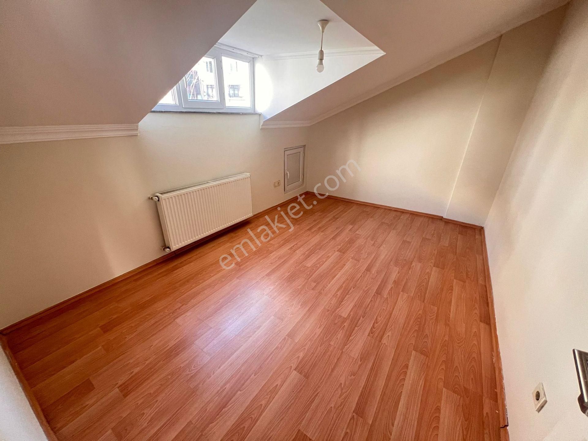 Çeliktepede,otobüs Durağına 2 Dk. 2+1 Kiralık Daire,artum'dan - Görsel 15