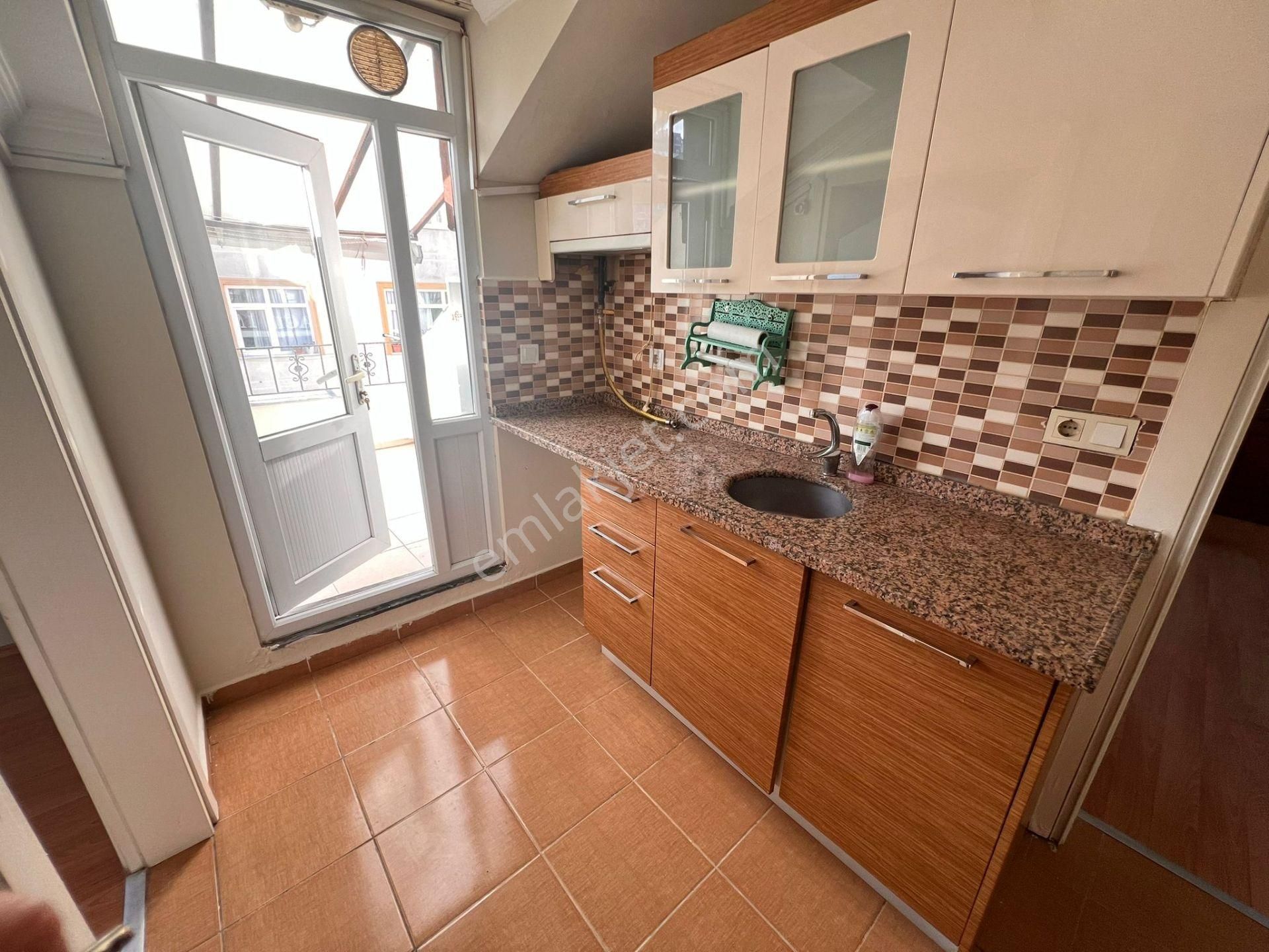 Çeliktepede,otobüs Durağına 2 Dk. 2+1 Kiralık Daire,artum'dan - Görsel 6