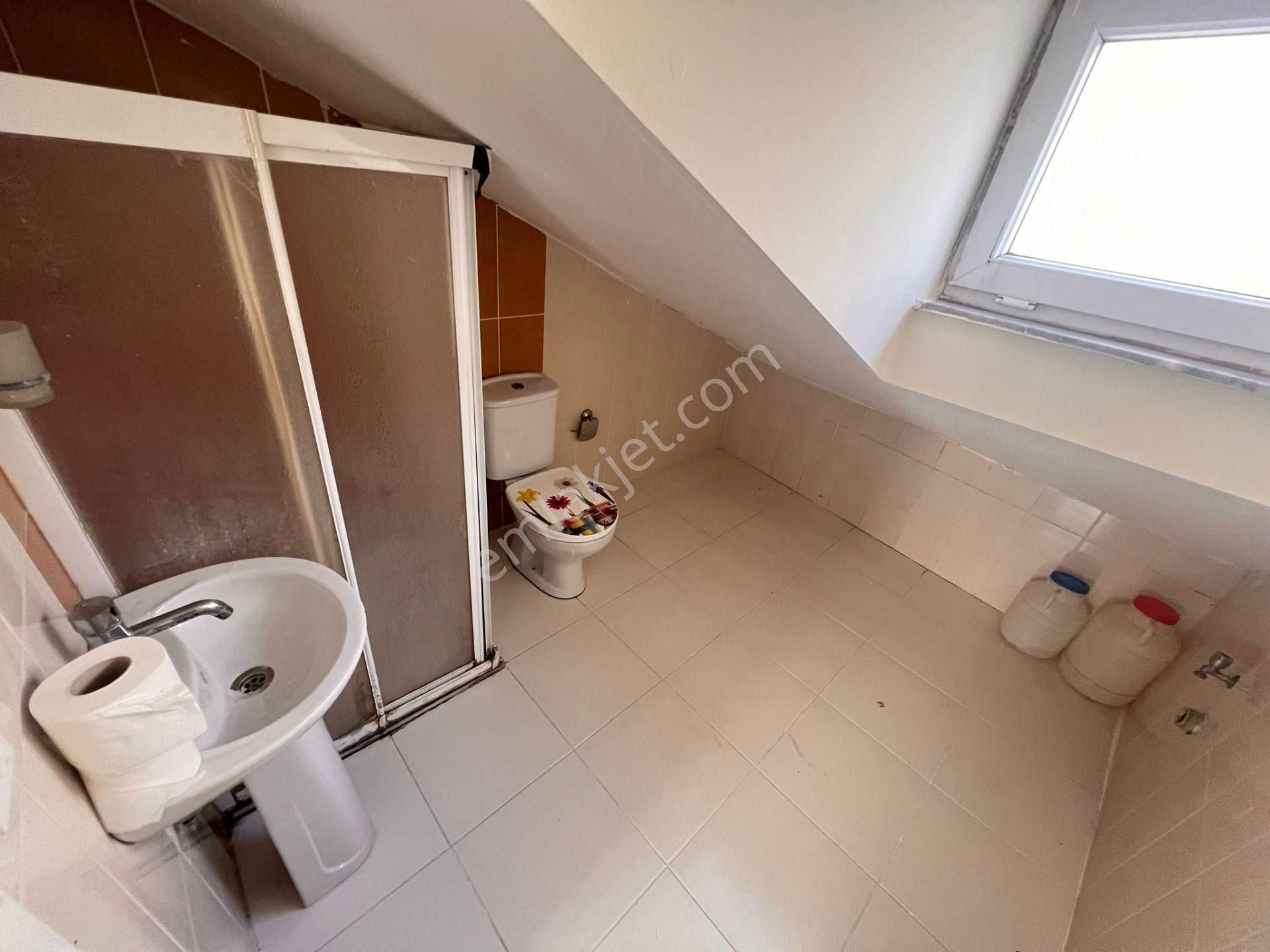 Çeliktepede,otobüs Durağına 2 Dk. 2+1 Kiralık Daire,artum'dan - Görsel 13
