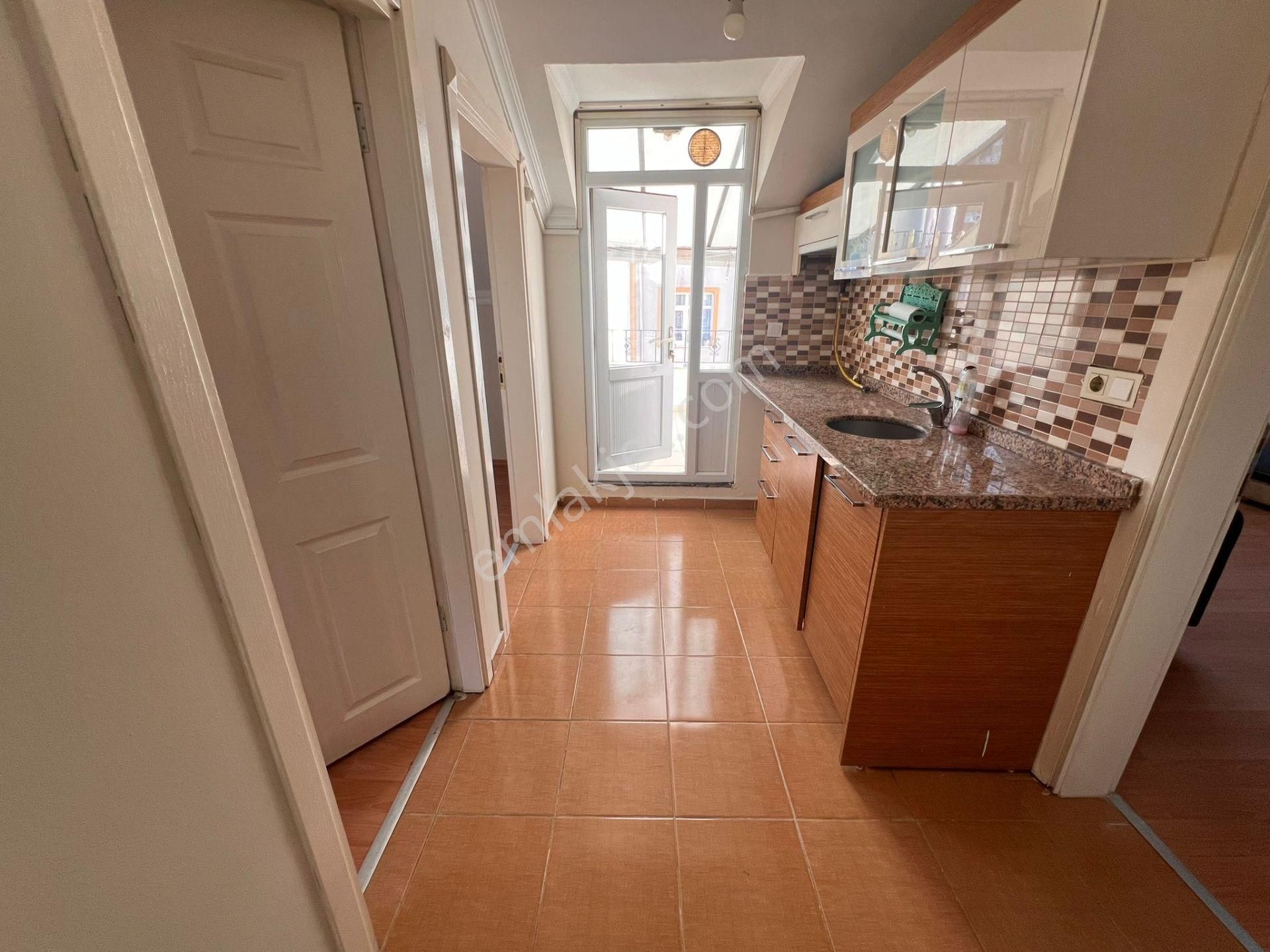 Çeliktepede,otobüs Durağına 2 Dk. 2+1 Kiralık Daire,artum'dan - Görsel 4