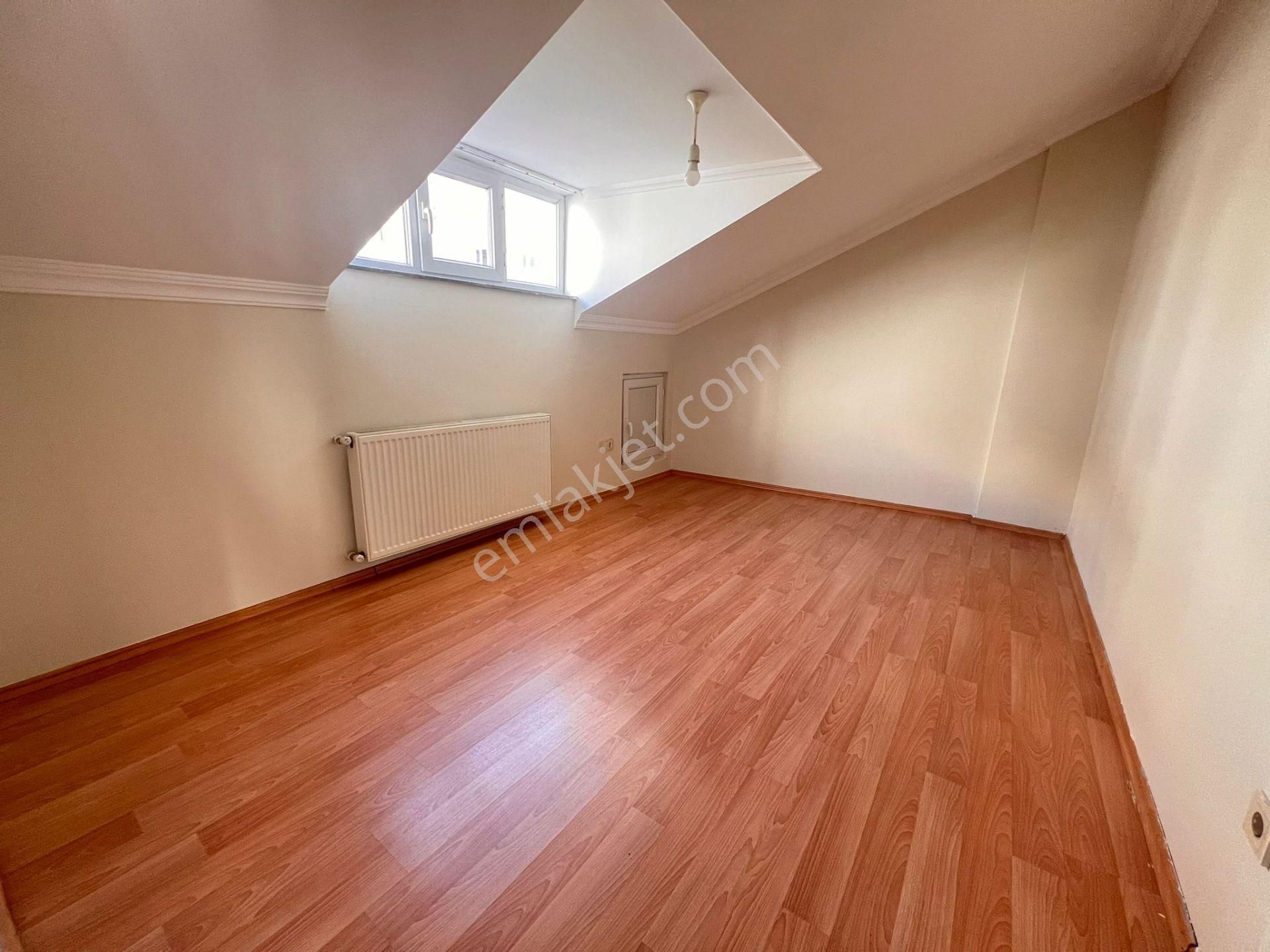Çeliktepede,otobüs Durağına 2 Dk. 2+1 Kiralık Daire,artum'dan - Görsel 16