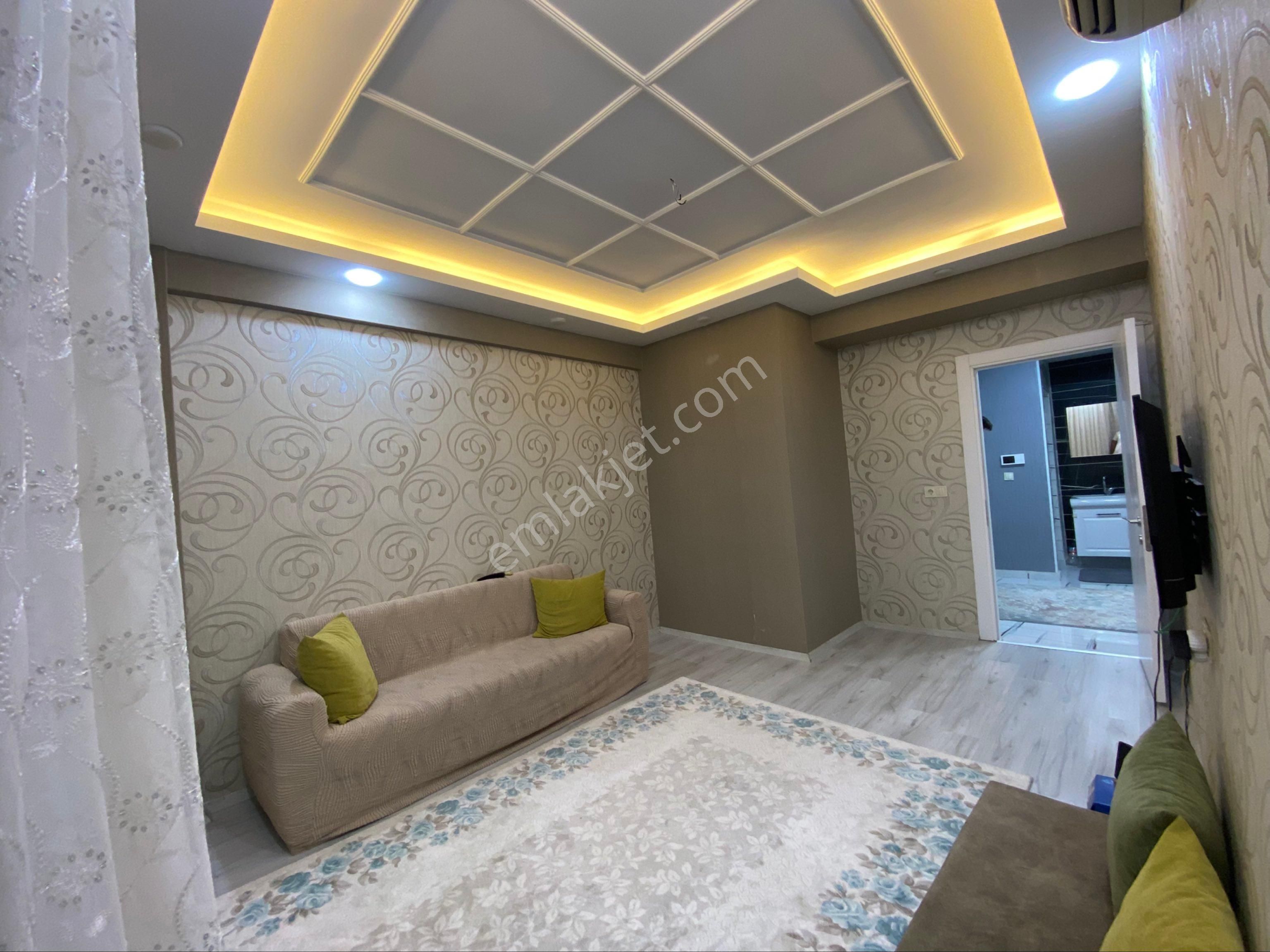 Cadde 17 Emlaktan Satılık 2+1 Daire
