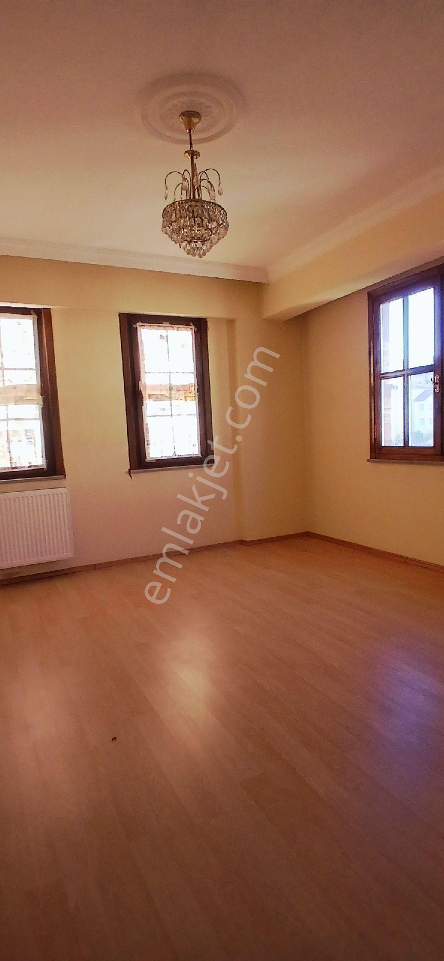 Kastamonu İnebolu Camıkebır Mahallesinde Kiralık Daire - Görsel 17