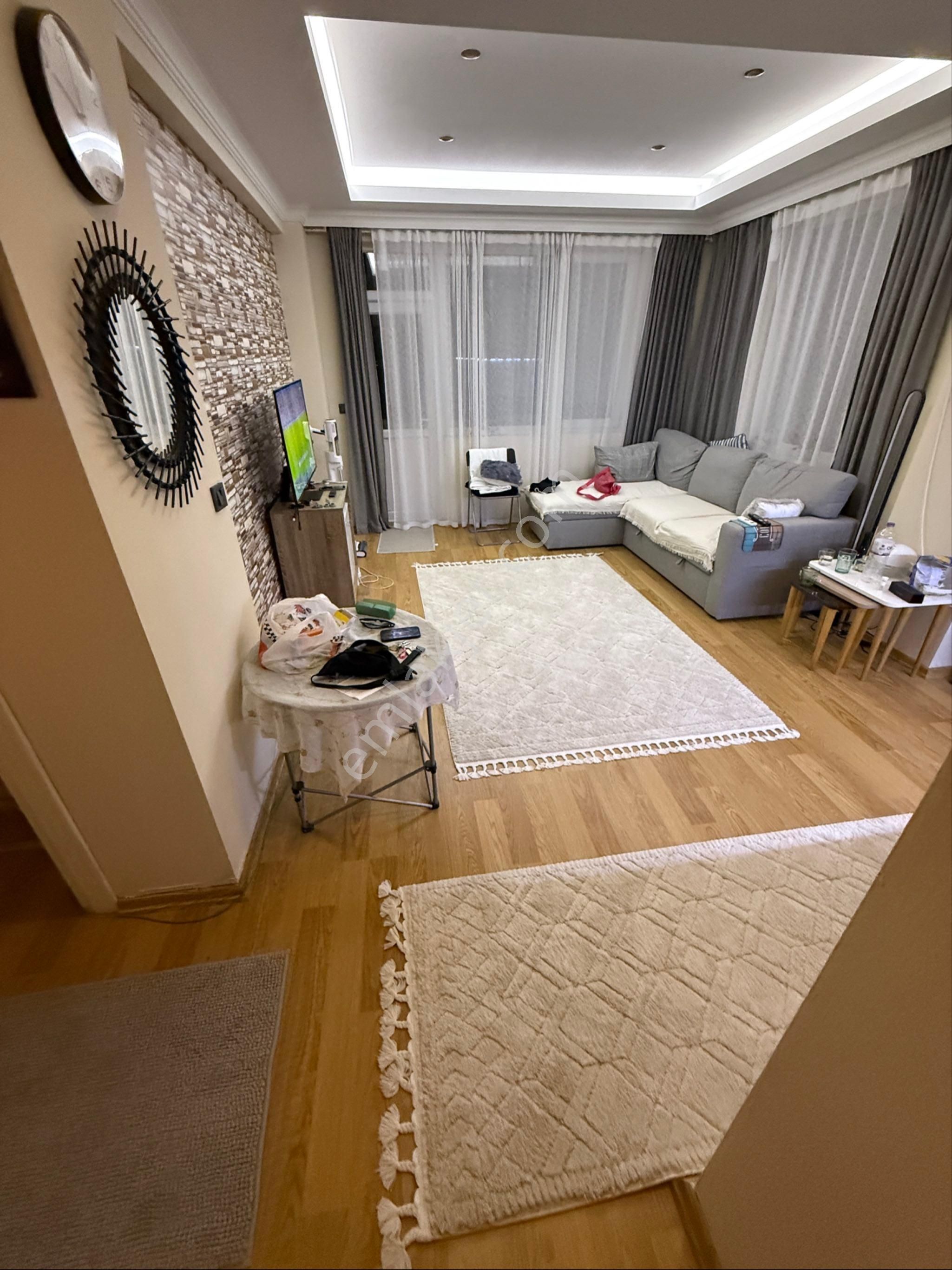 Varsak Menderes Mahallesinde 87 M² Geniş 1+1 Daire Satılıktır.