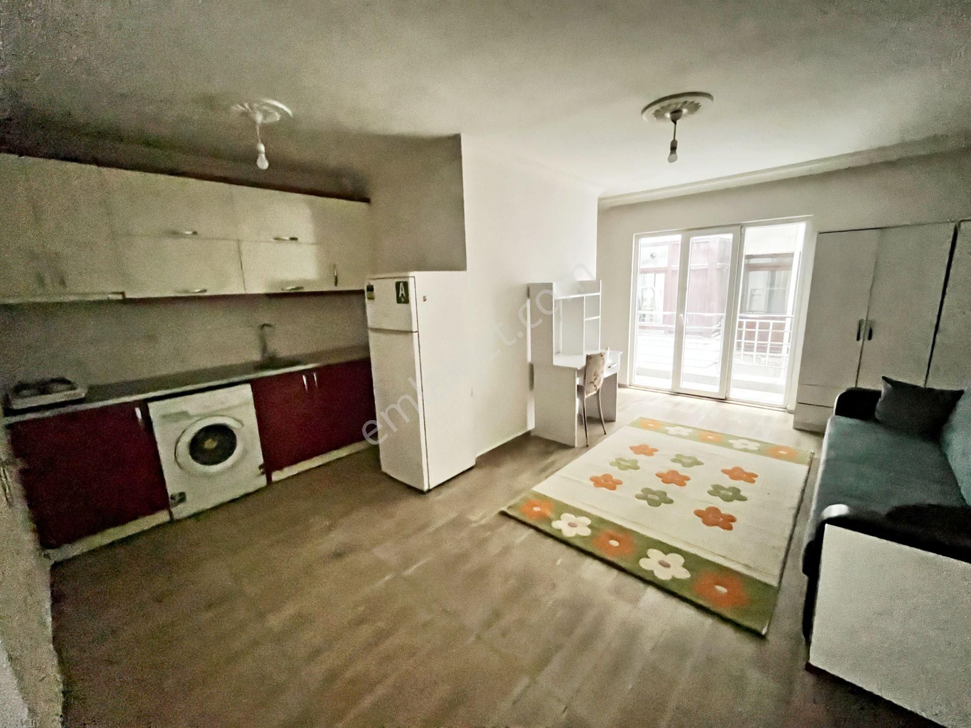 Kz Grup'tan Bahçelievlerde 1+1 45m2 Doğalgaz Dahil Kiralık Eşyalı Apart