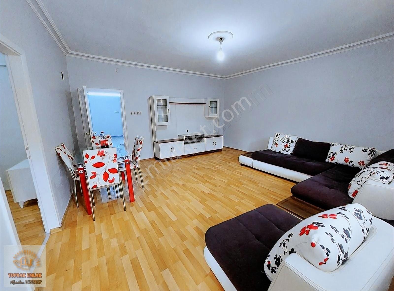 Gazı Mahallesı 3+1 Bahce Lı Full Yapılı Satılık Daıre