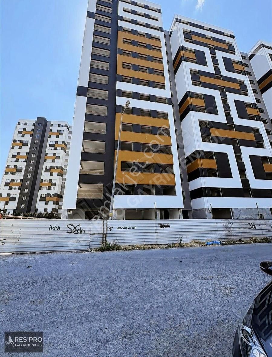 Respro Dan Gültepe En Yapı Projesinde 4+0 Daire - Görsel 8