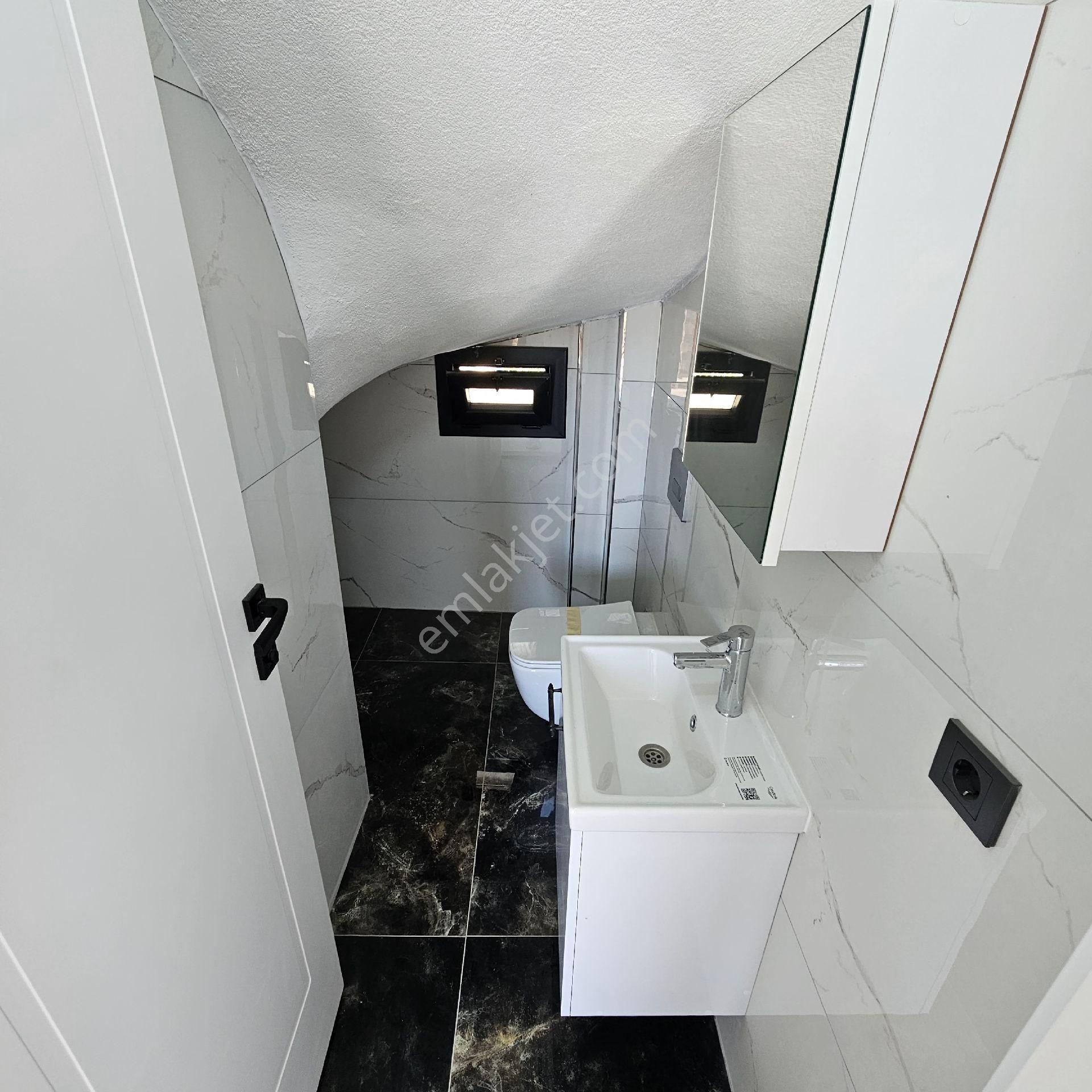 Didim'de Satılık Tam Müstakil Sıfır Havuzlu 3+1 Villa - Görsel 18