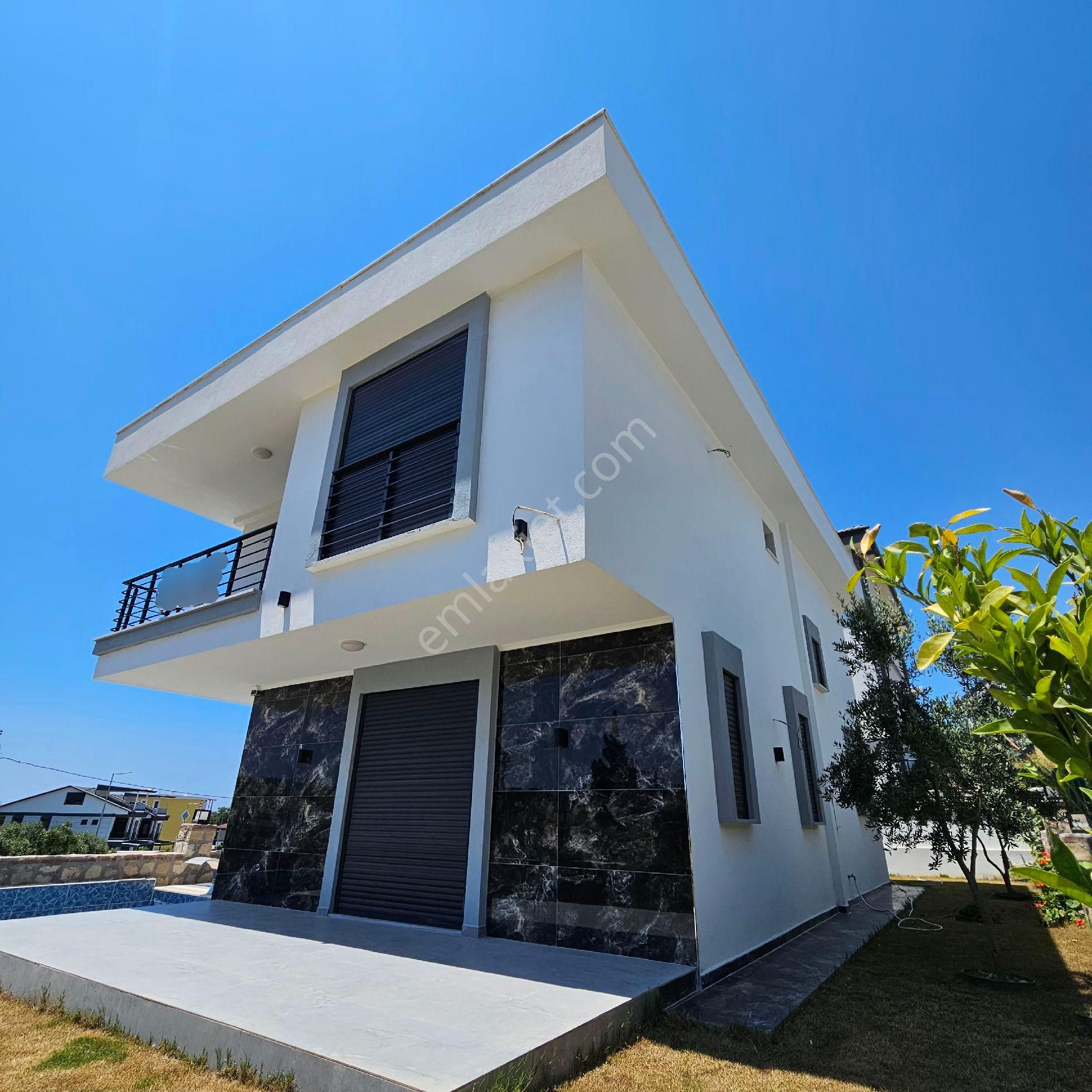 Didim'de Satılık Tam Müstakil Sıfır Havuzlu 3+1 Villa - Görsel 13