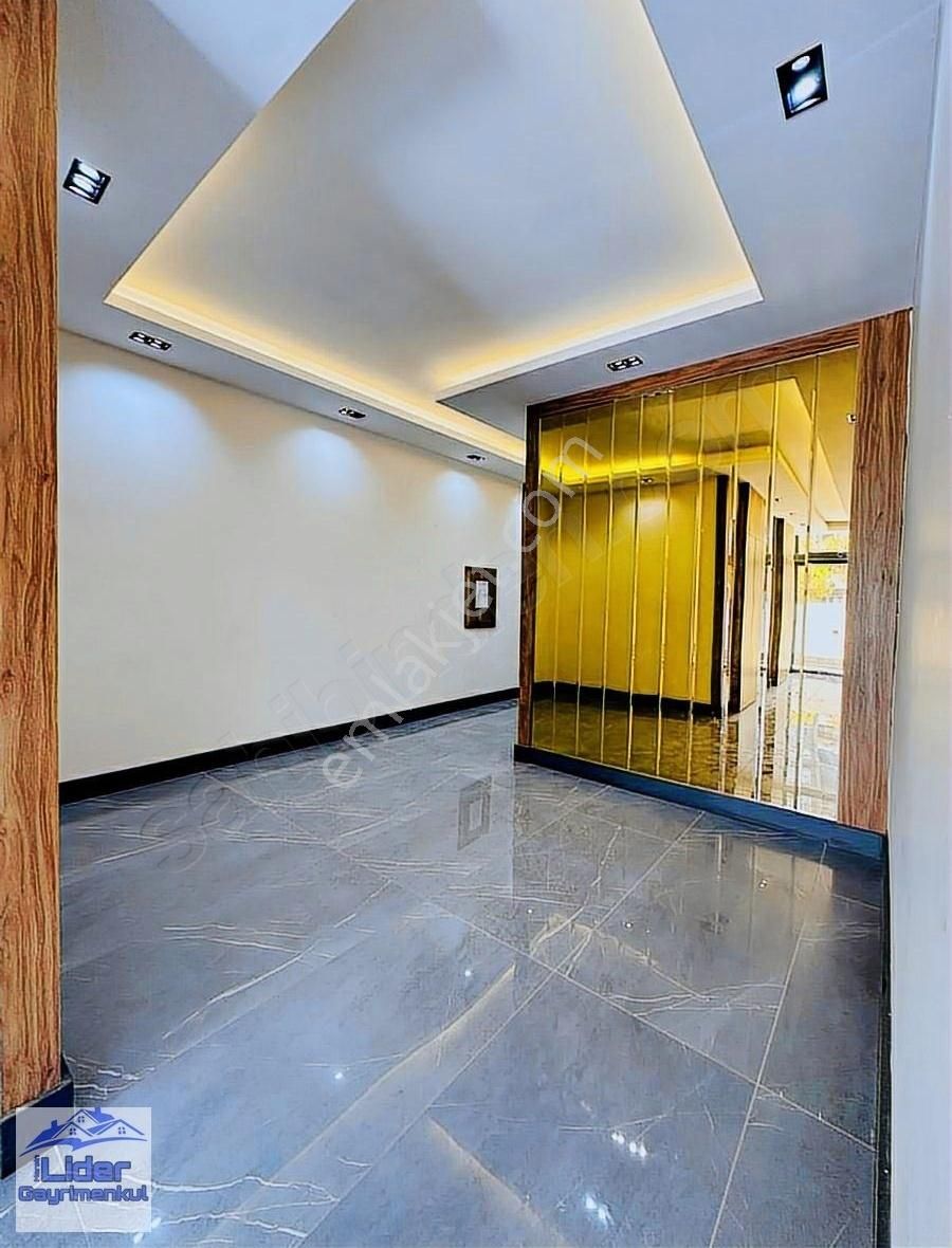 Mezitli Akdeniz Mahallesi Nde Merkezi Konumda Kiralık Daire