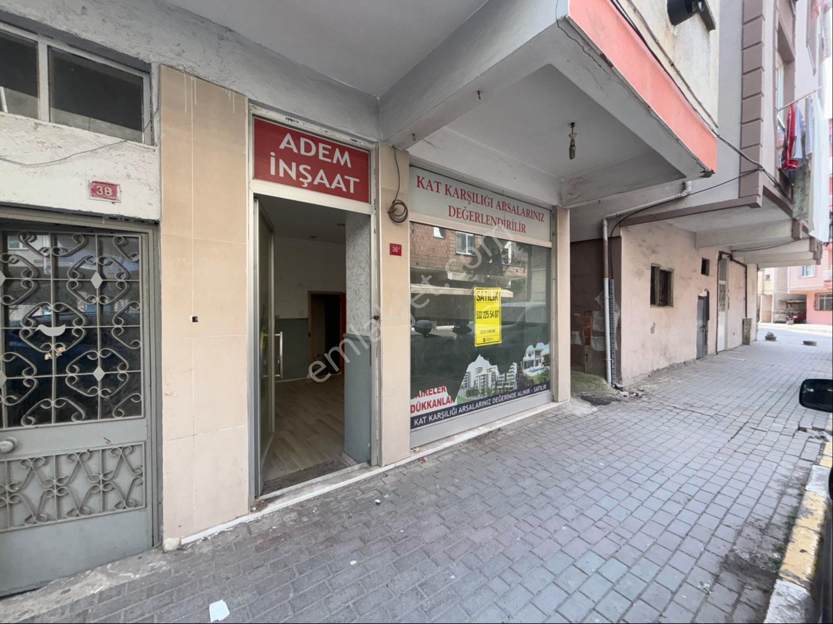 Pendik Çamçeşme'de Satılık Kiracılı Dükkan