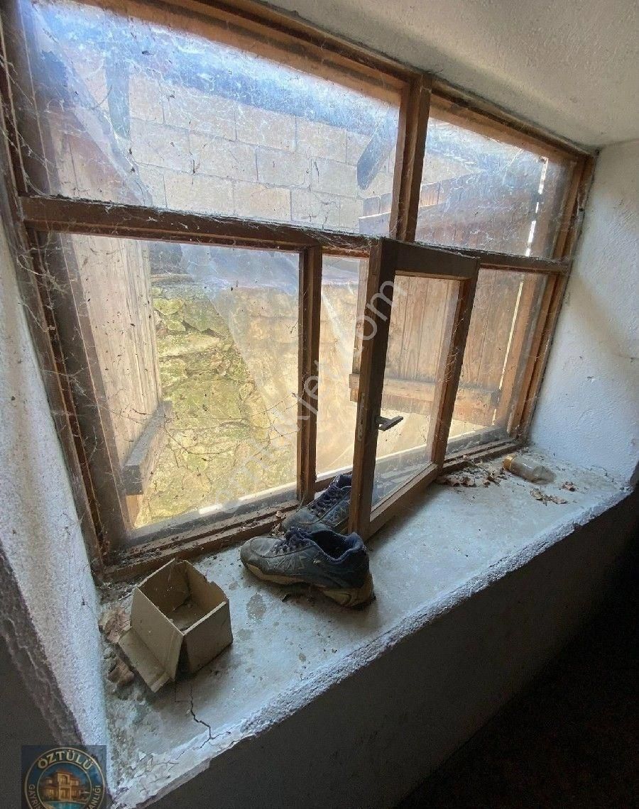 Öztülü Emlak'dan:burdur Gölhisar İbecikte Yerleşim İçi Tadilat İhtiyaçlı Müstakil Ev - Görsel 2