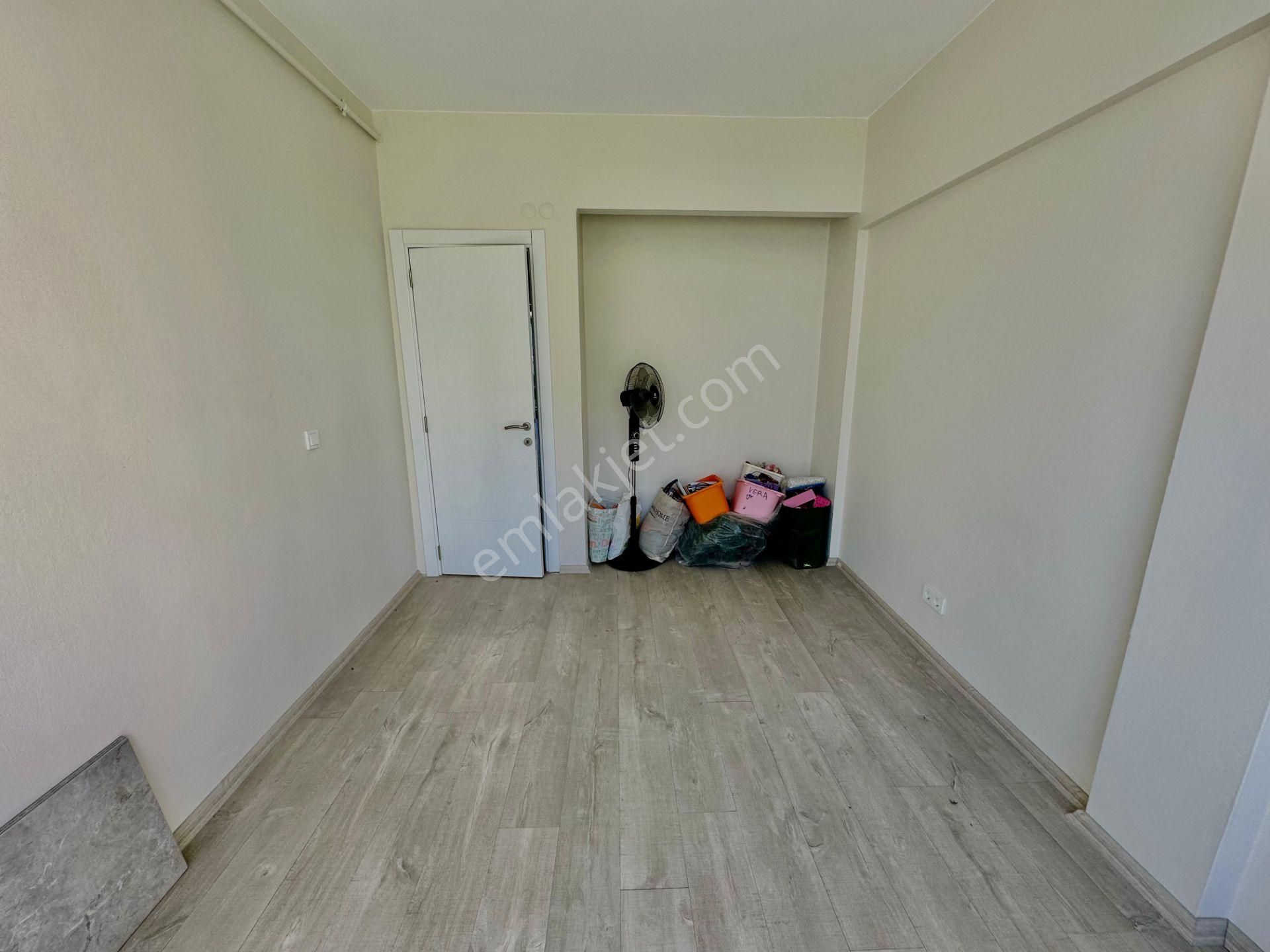 Pegaas'tan Valikonağı'nda 2+1 Satılık Ara Kat Tadilatlı Daire - Görsel 28