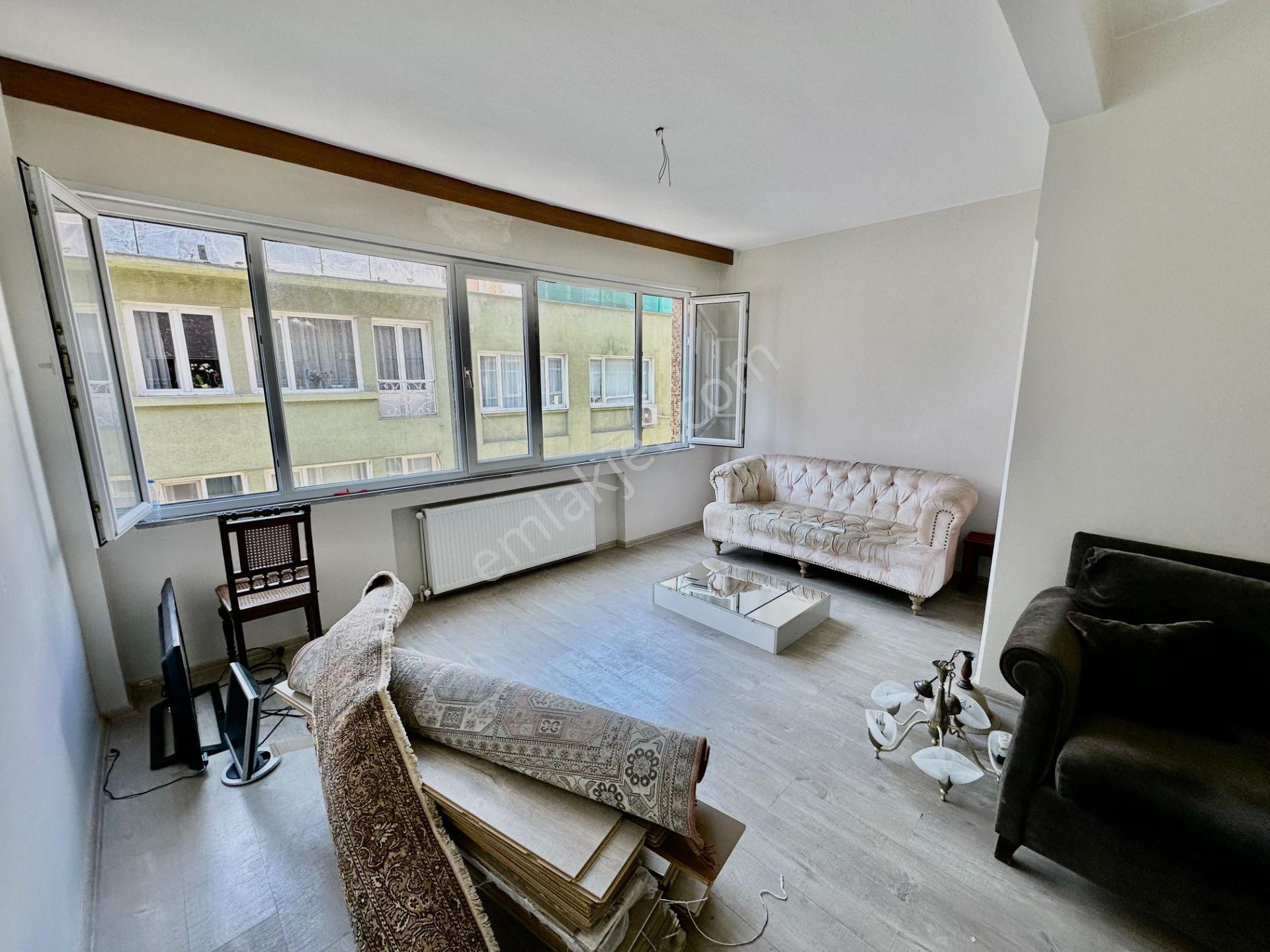 Pegaas'tan Valikonağı'nda 2+1 Satılık Ara Kat Tadilatlı Daire - Görsel 4