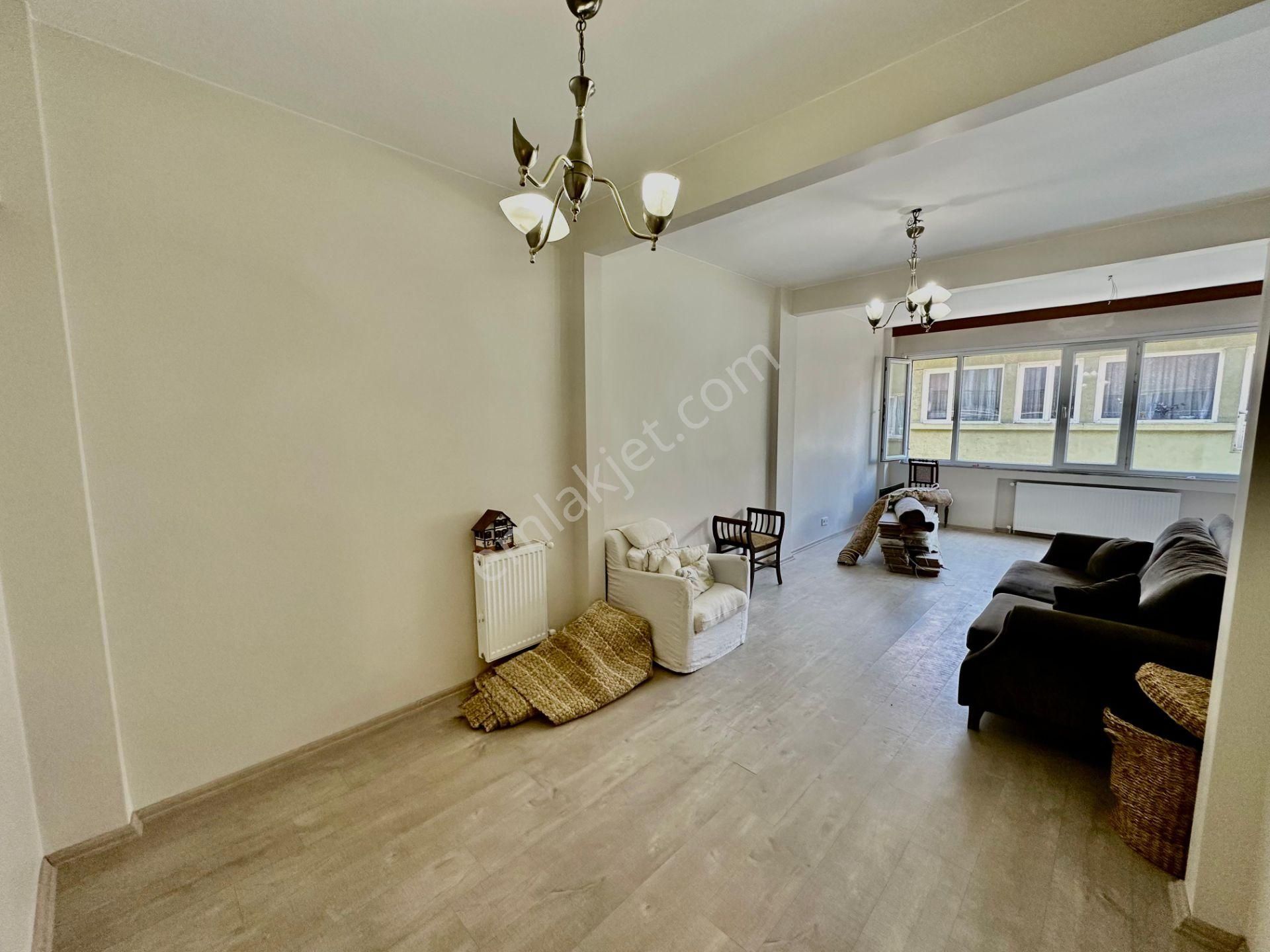 Pegaas'tan Valikonağı'nda 2+1 Satılık Ara Kat Tadilatlı Daire - Görsel 7