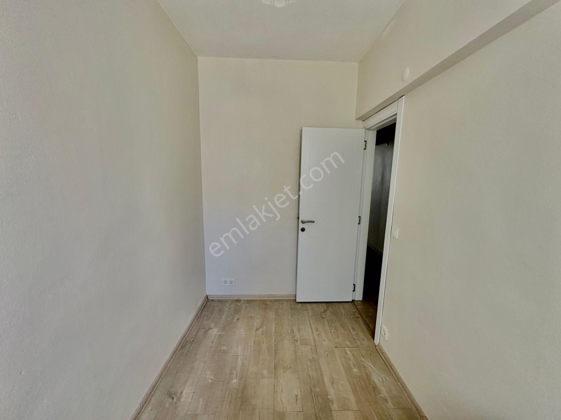 Pegaas'tan Valikonağı'nda 2+1 Satılık Ara Kat Tadilatlı Daire - Görsel 21