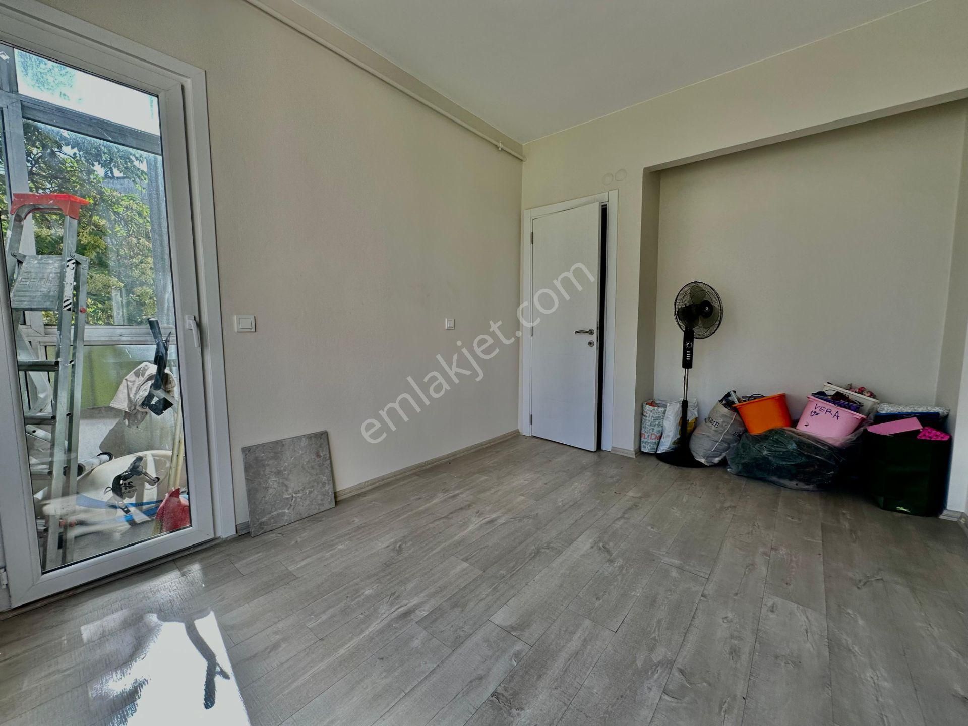 Pegaas'tan Valikonağı'nda 2+1 Satılık Ara Kat Tadilatlı Daire - Görsel 31